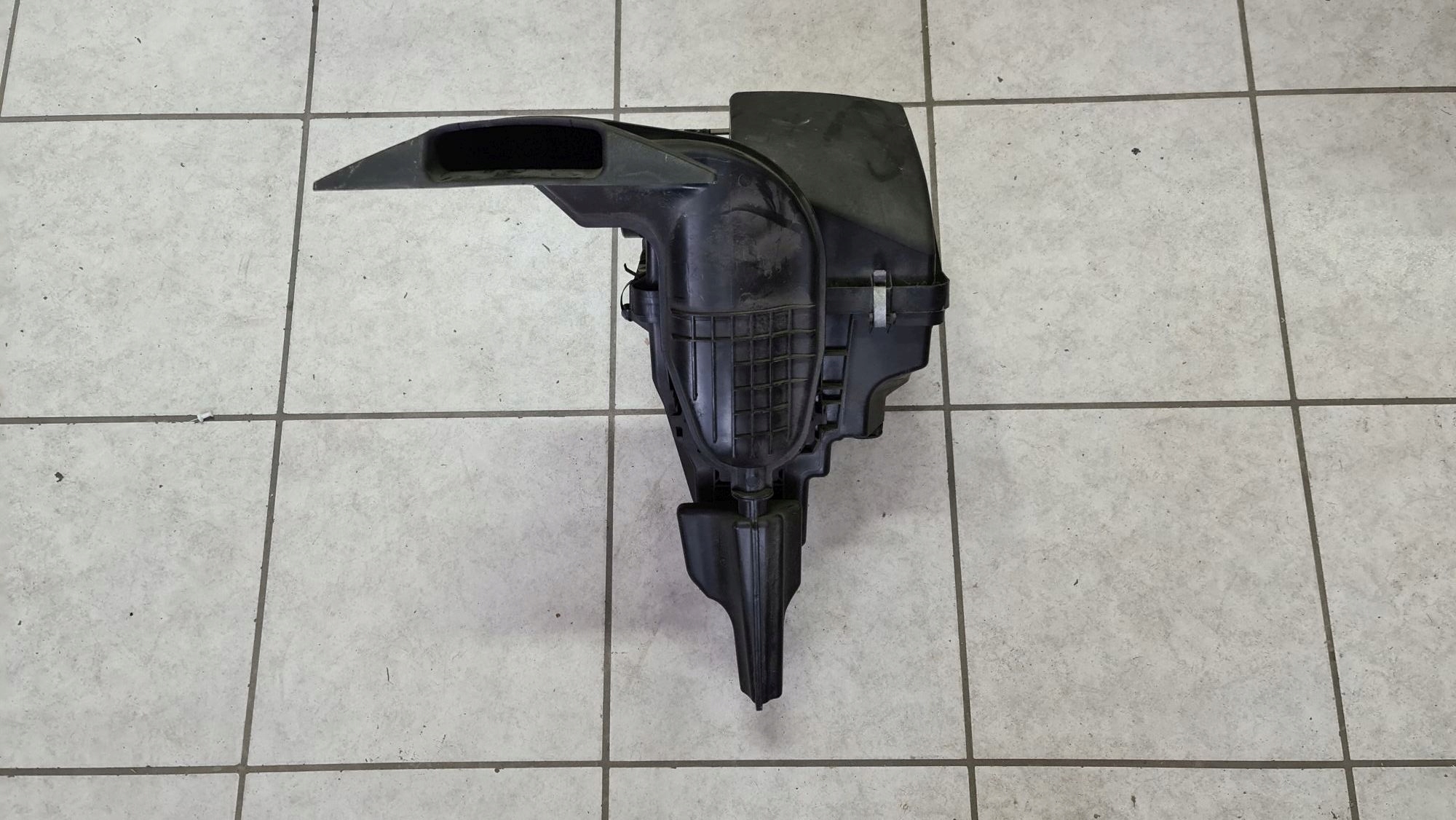 GEHÄUSE FILTER LUFT MAZDA CX-5 2012R-> 2.2
