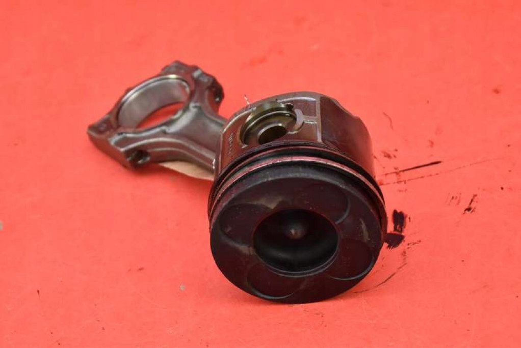 Piston Bielle M57 BMW E39 3.0 D 193 KM LIFT 00-04