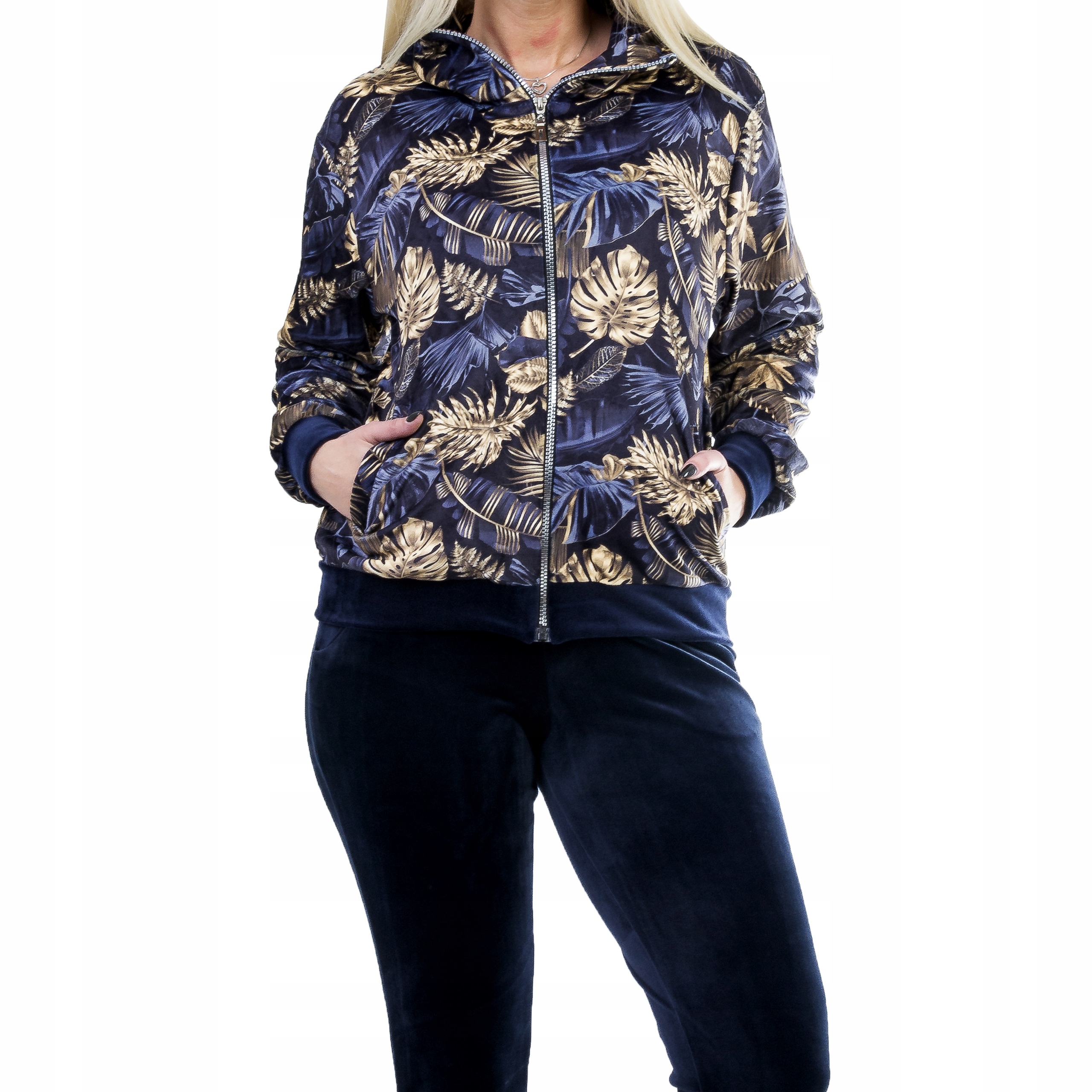 

Z374 Dres Welurowy Z Nadrukiem Granat r 46