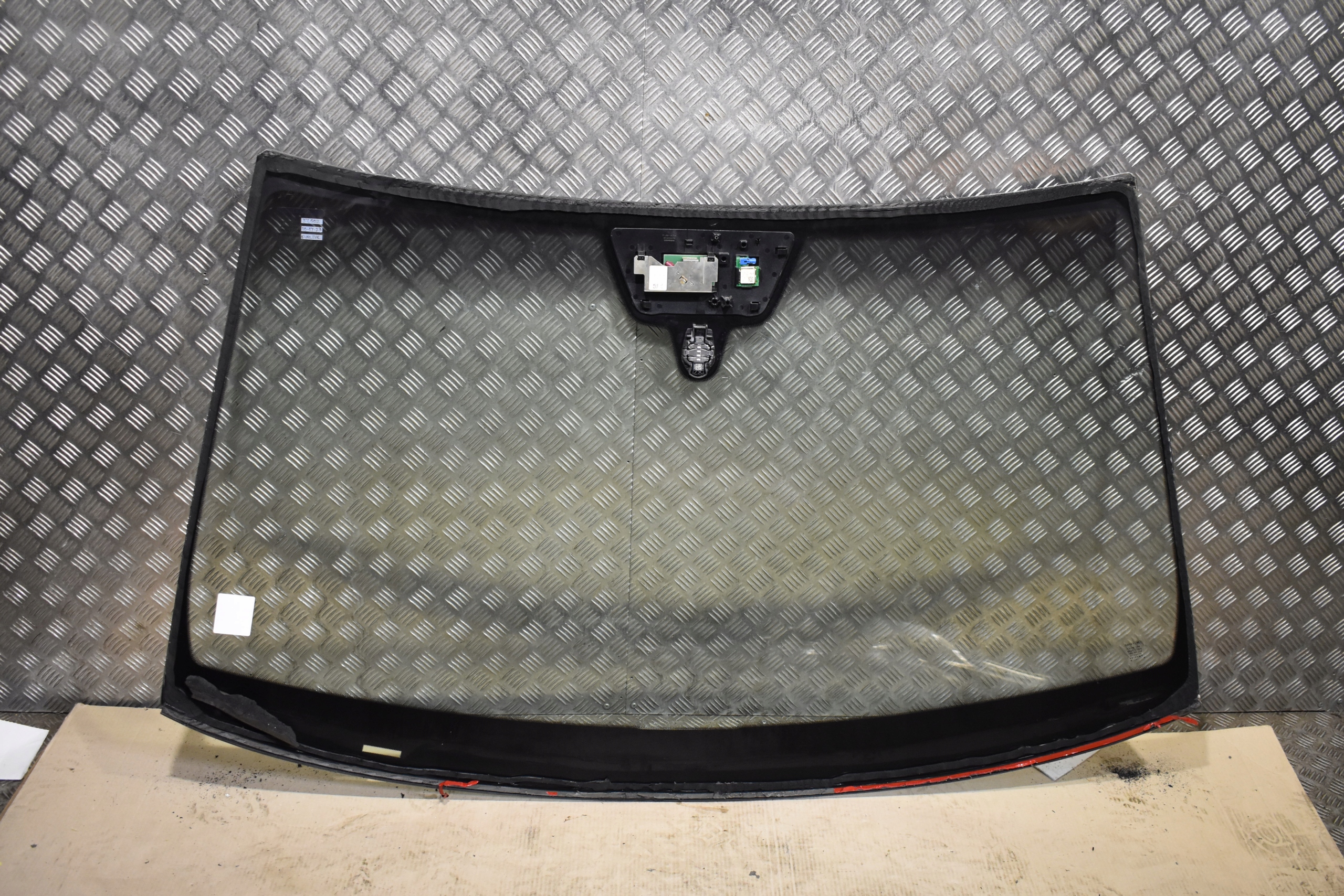 IDEALNA window front PORSCHE PANAMERA 971 19r. 1