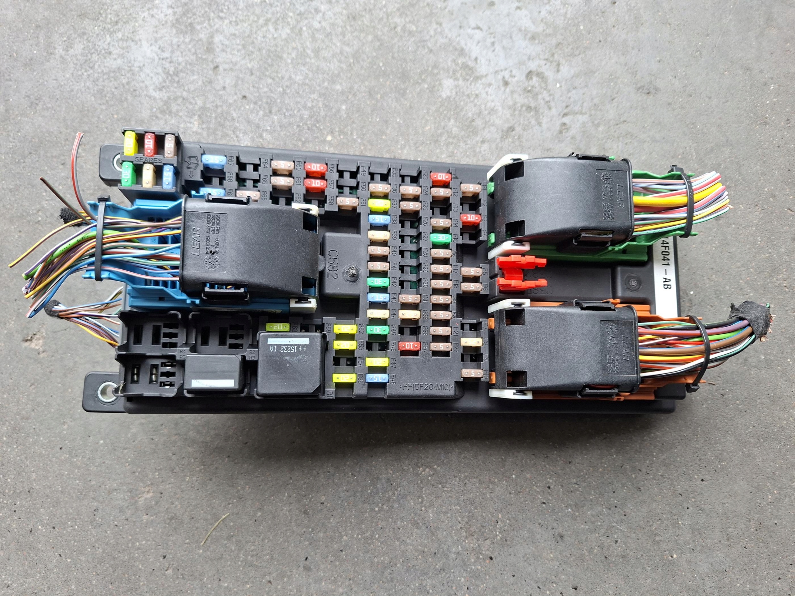 module control unit compartment of fuses LAND RANGE ROVER EVOQUE L538 LIFT
