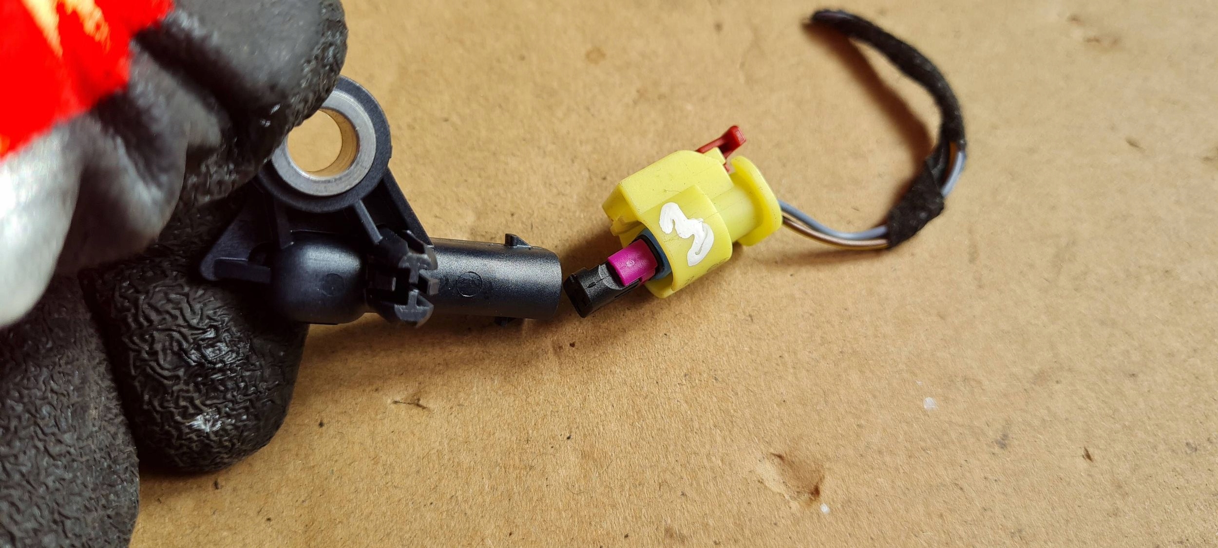 A5 8W S5 LIFT sensor UDERRZENIA impact connecting spoiler 4M0959643 A4 B9 Q7 4M
