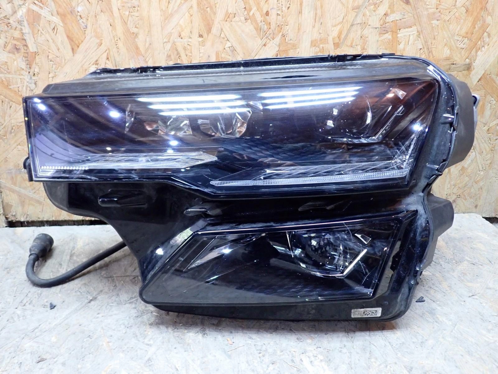 light left left FULL LED SKODA KAROQ 57B NU7 LIFT 2022- 57B941035B