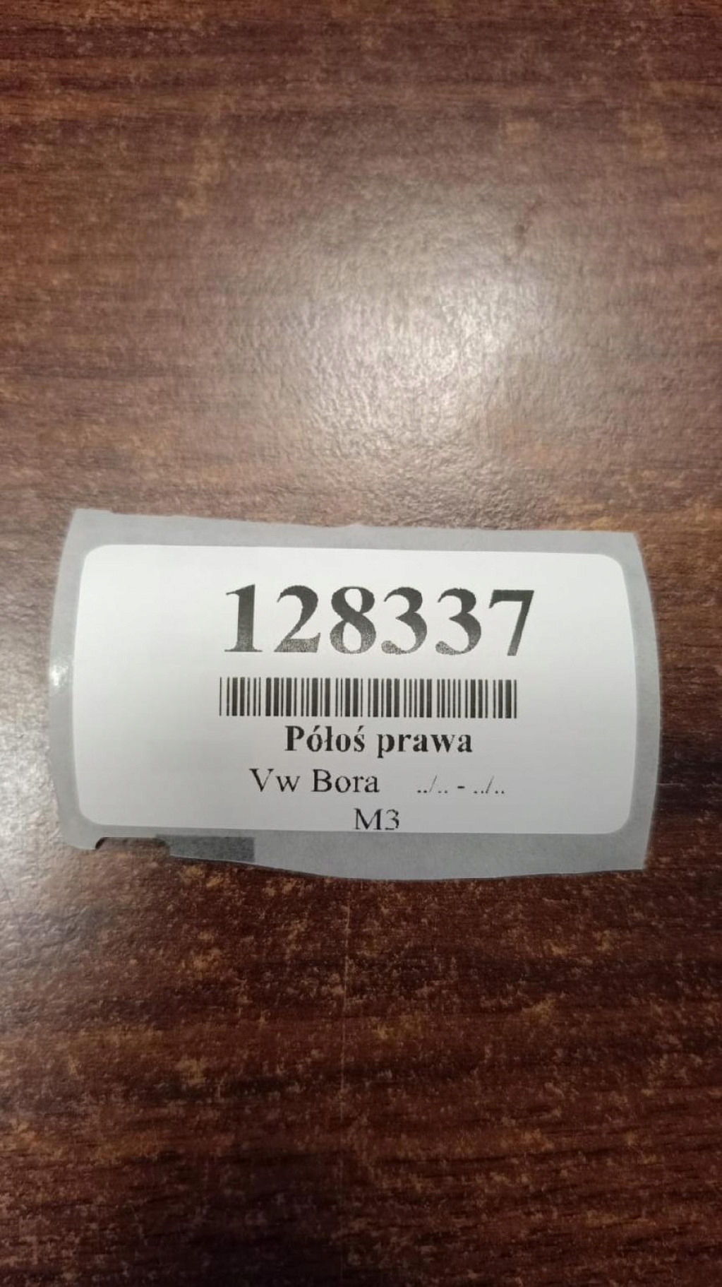 VW BORA 2.0 poloos pravý předek