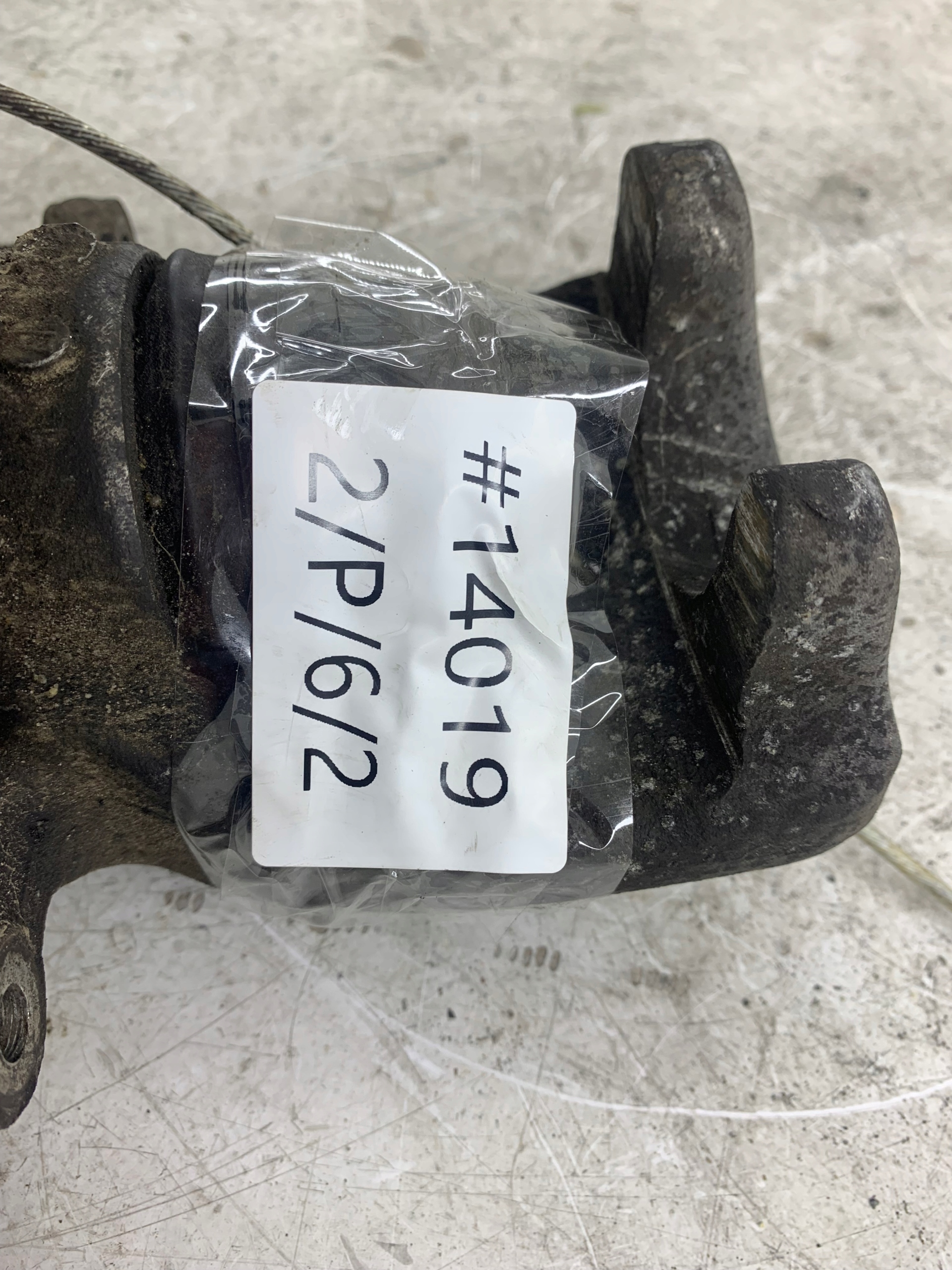 VW PHAETON and caliper brake right rear part