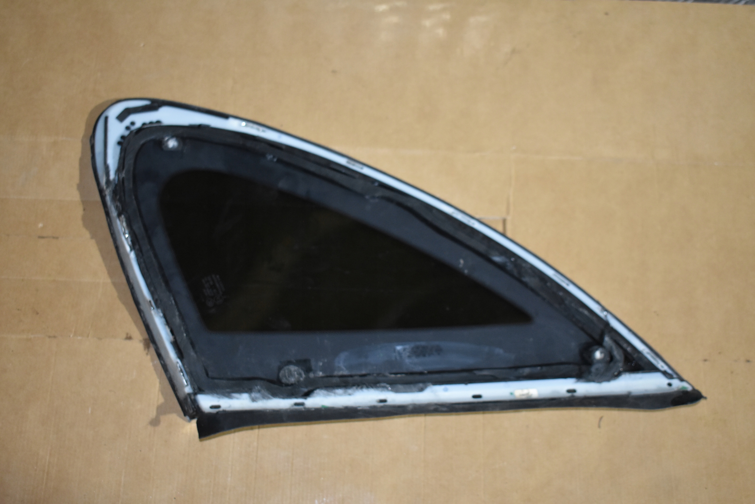 IDEALNA window bodywork left AS3 18R. PORSCHE CAYENNE 9Y SUV 1