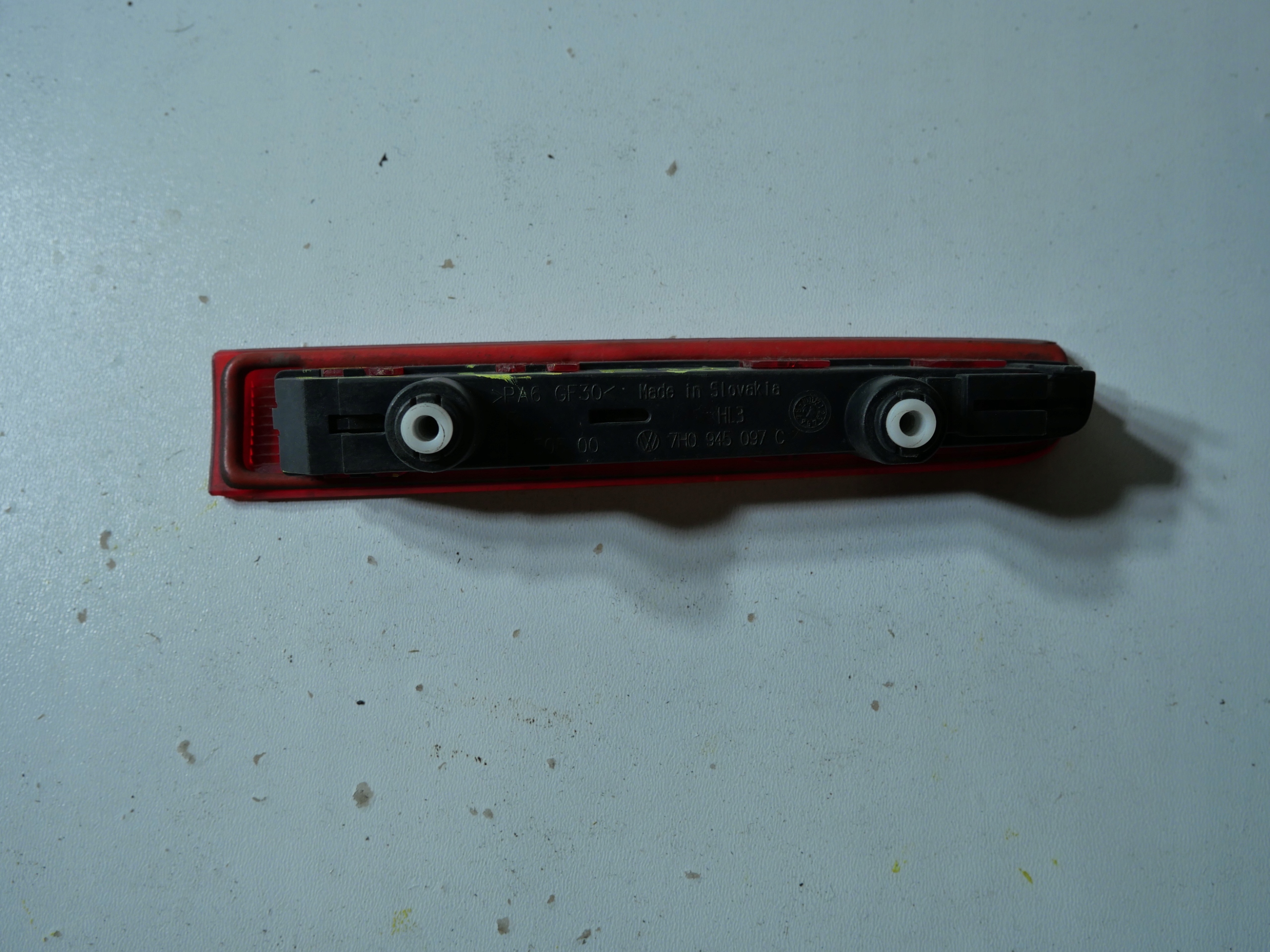 TRZECIE light STOP VW T5 7H0945097C
