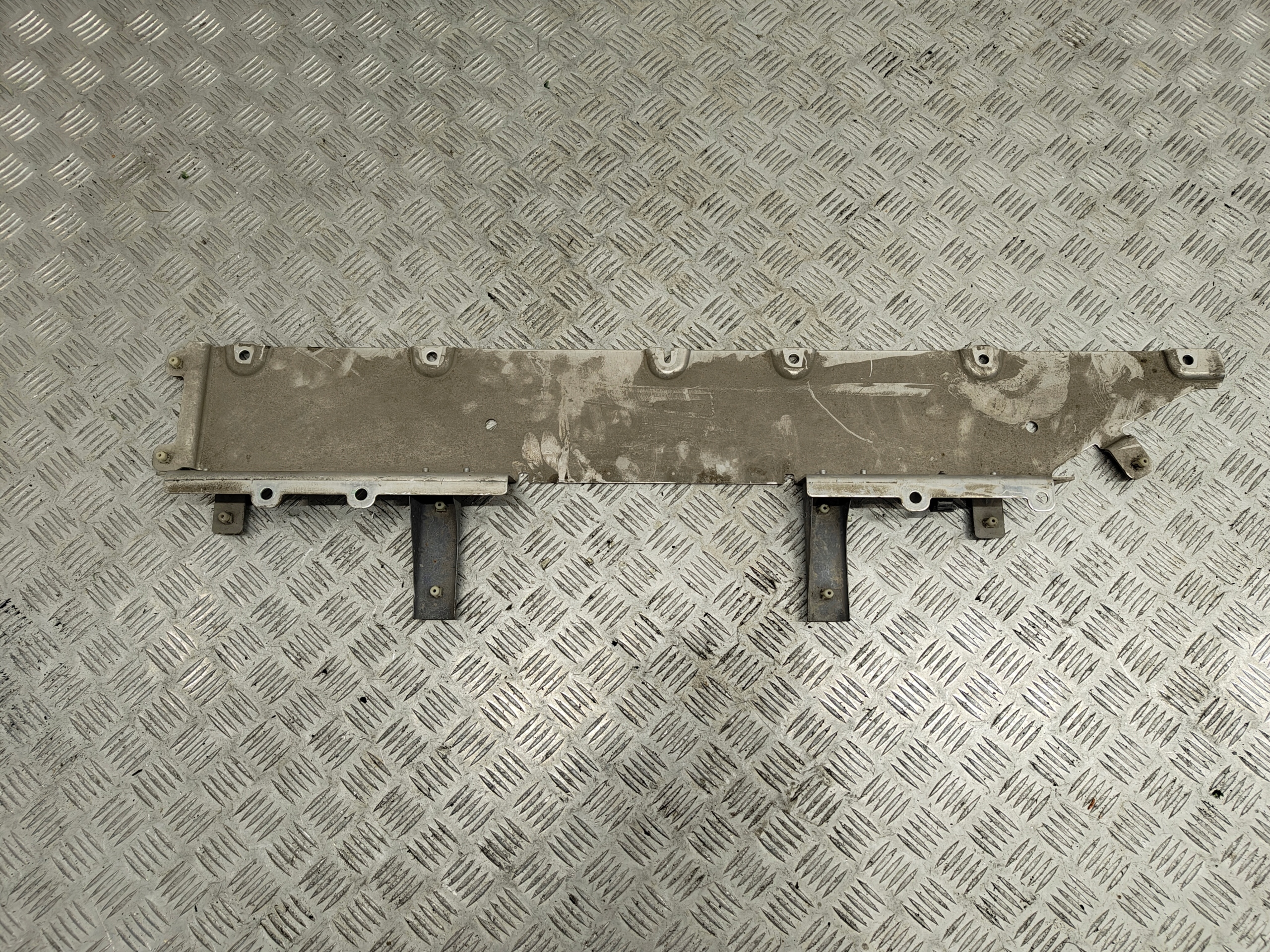 BMW IX I20 BLENDE ABDECKUNG ABDECKUNG UNTERFAHRSCHUTZ 8834405