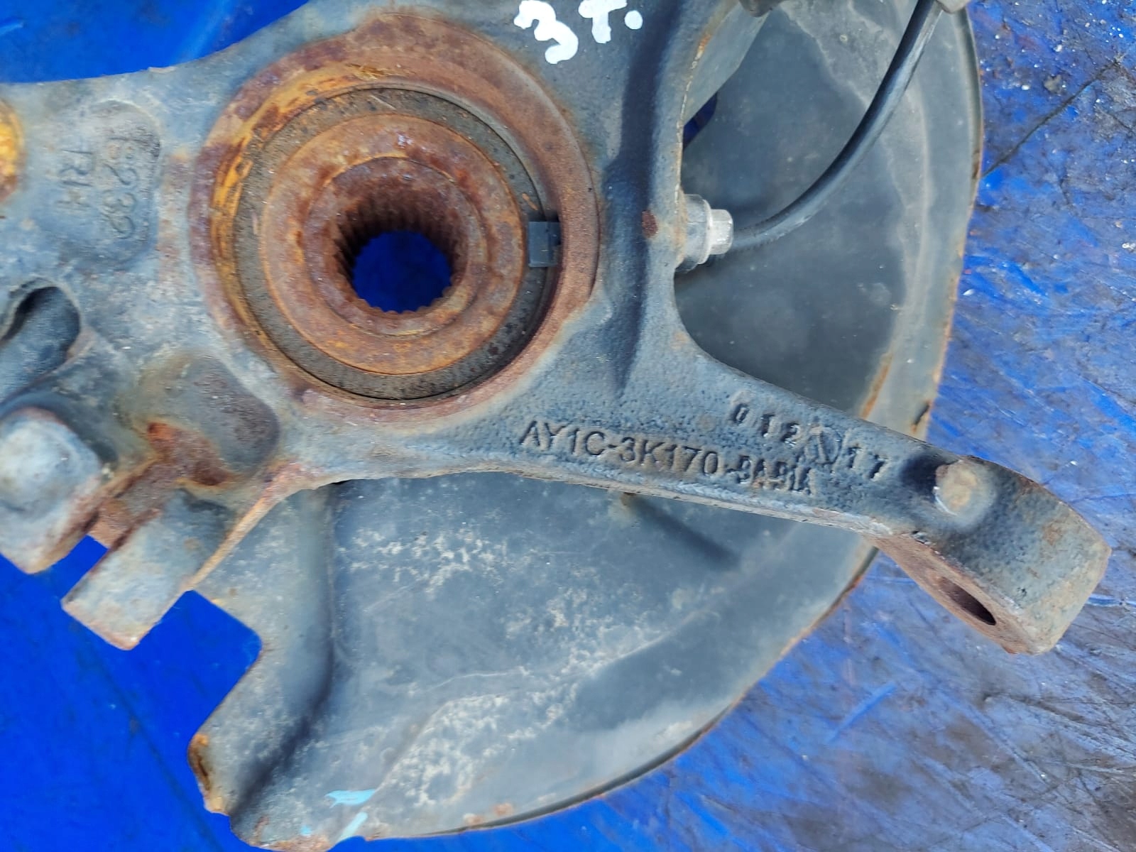 MCPERSON swing shock absorber FORD FIESTA right