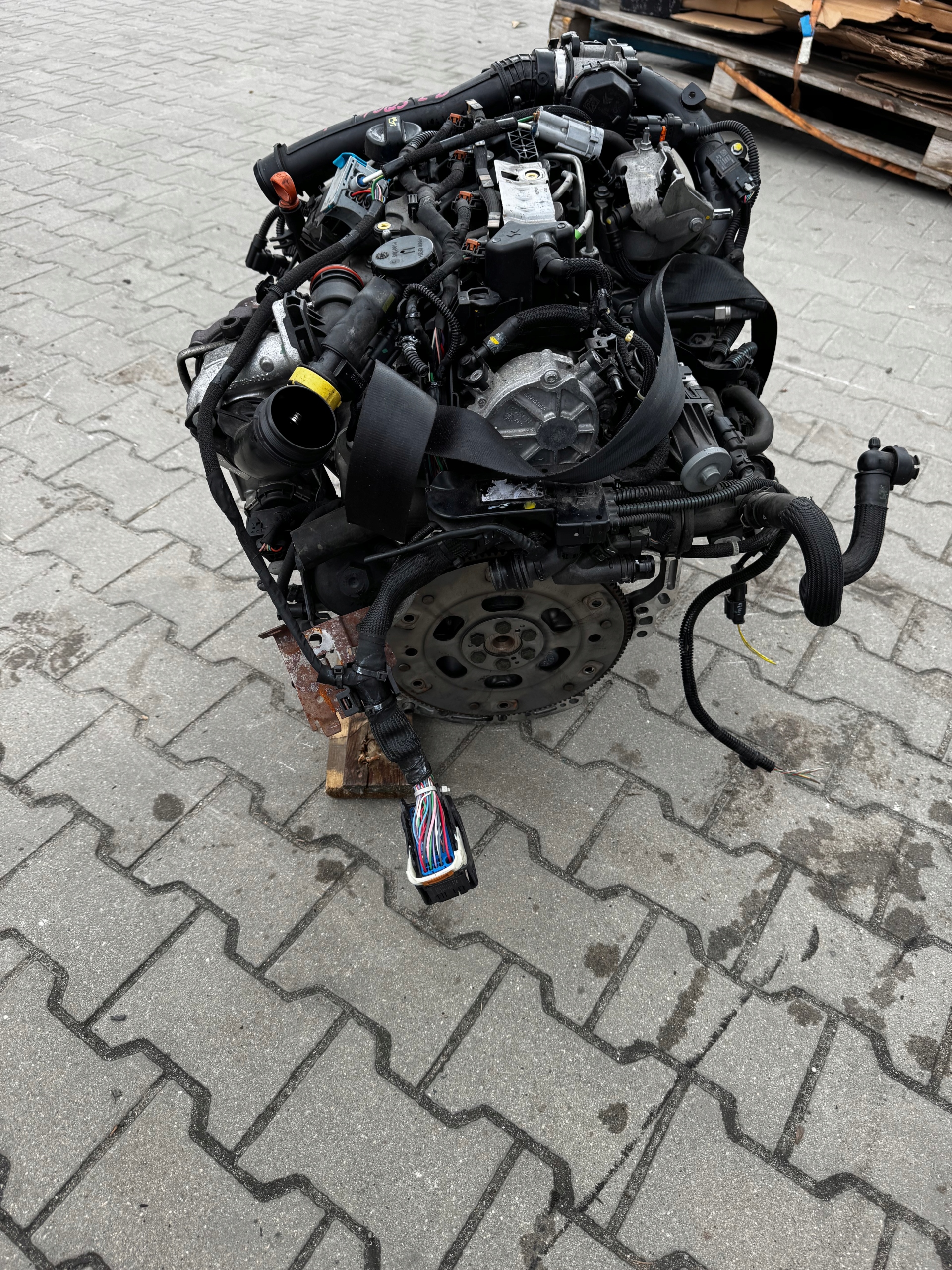 engine complete PEUGEOT CITROEN PSA YH01 10Q3EB