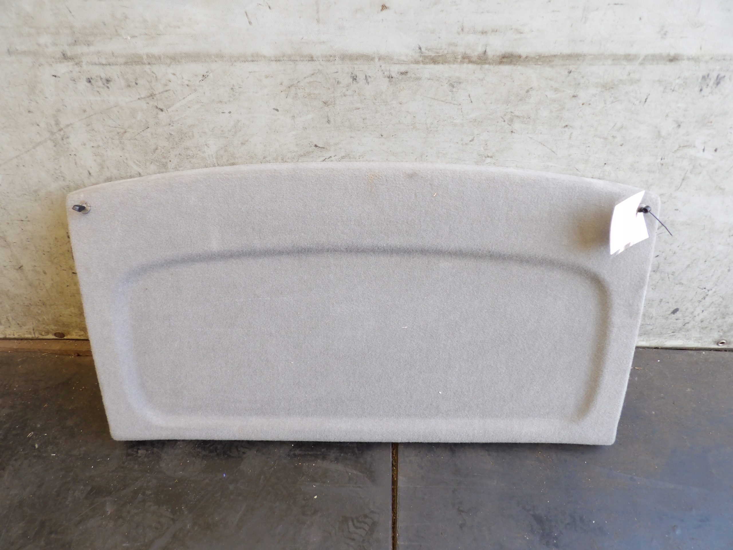 Golf IV półka bagażnika 1.4B