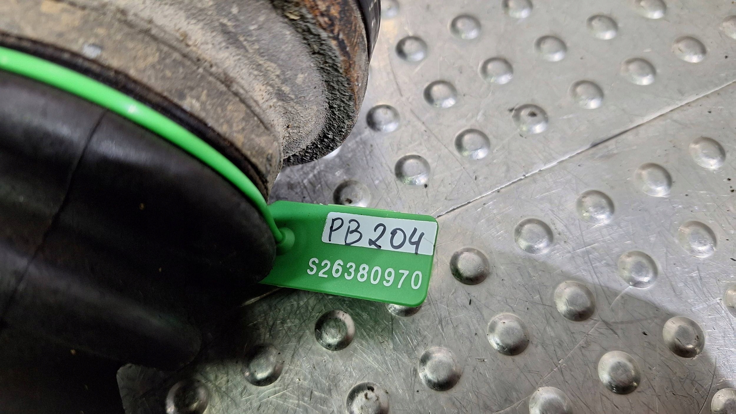 semi-axis left rear part 1229441 BMW E39 2.5D 143KM