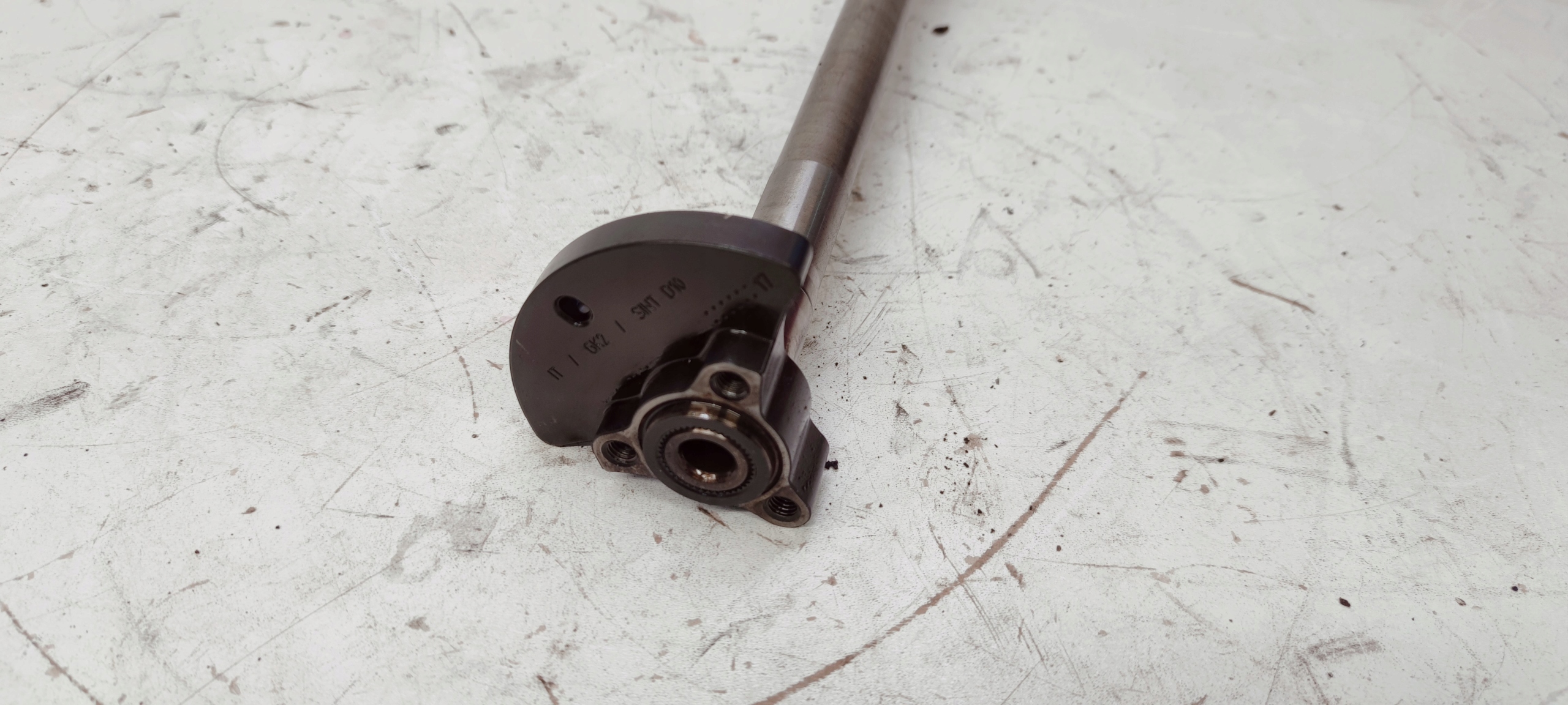 cam BALANSUJACY AUDI A4 A6 3.0 TDI 059103331AF