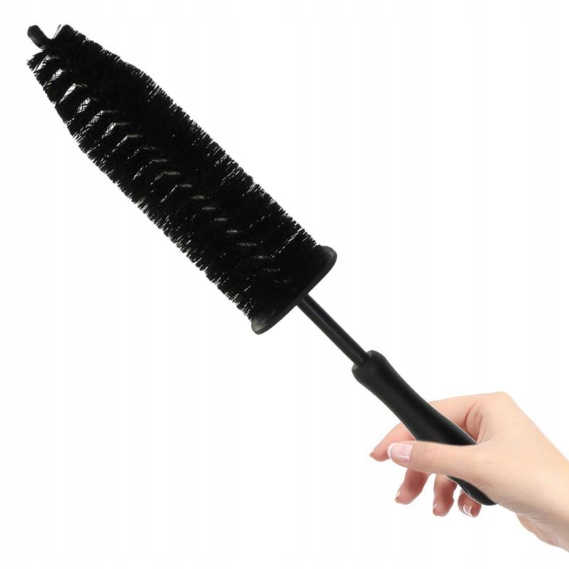 Щітка для чищення автомобільних шин