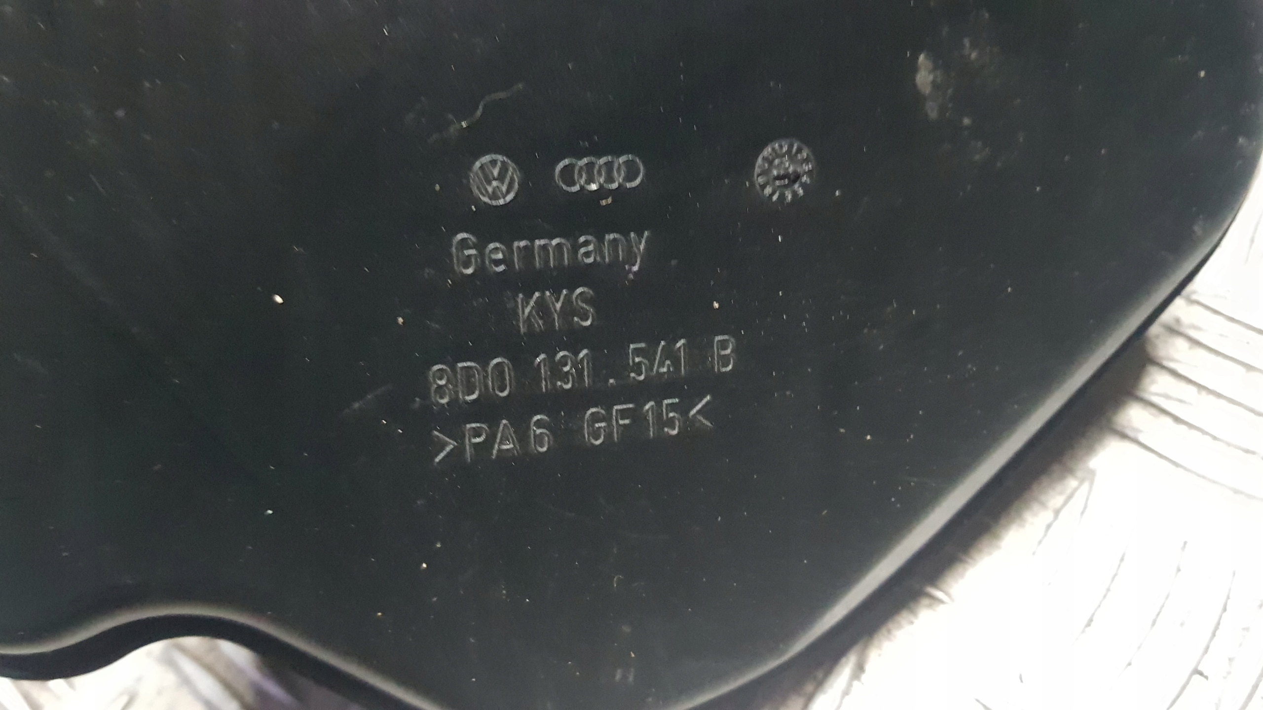 VW PASSAT B5 tank of pressure 8D0131541B
