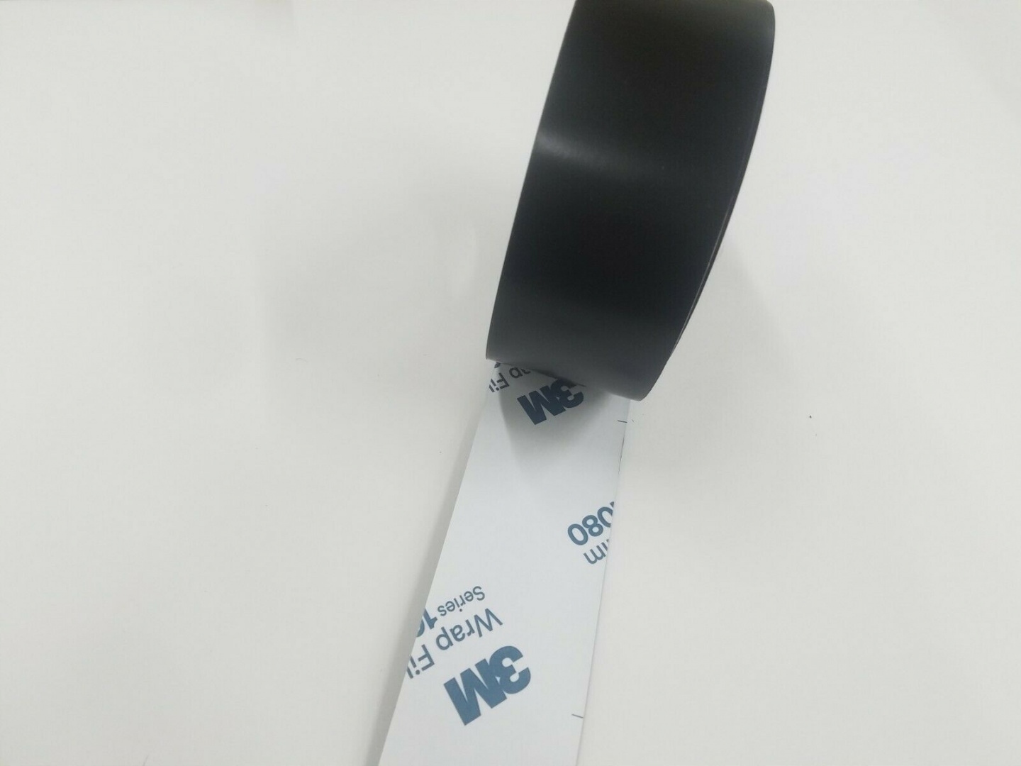 FOLIA 3M TAŚMA NA LISTWY CZARNY MAT DECHROMING 1 m Producent 3M