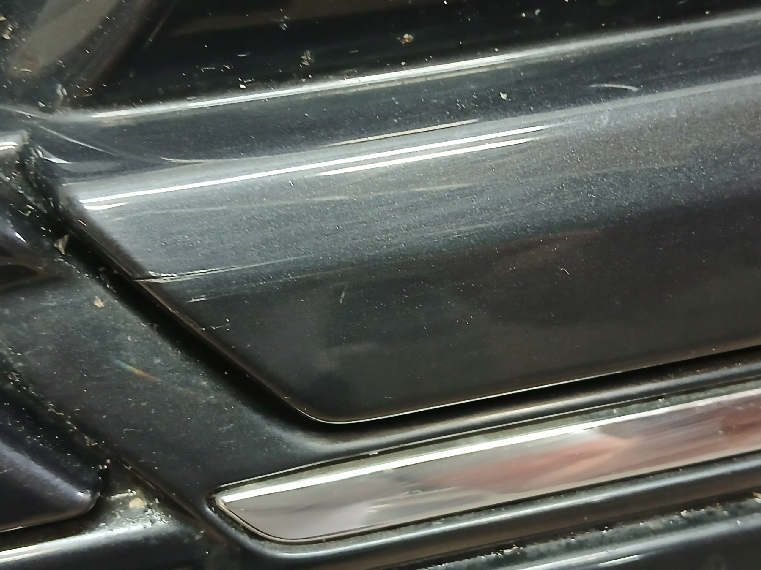 maska AUDI A6 C8 4K LIFT S LINE 4K0853651T