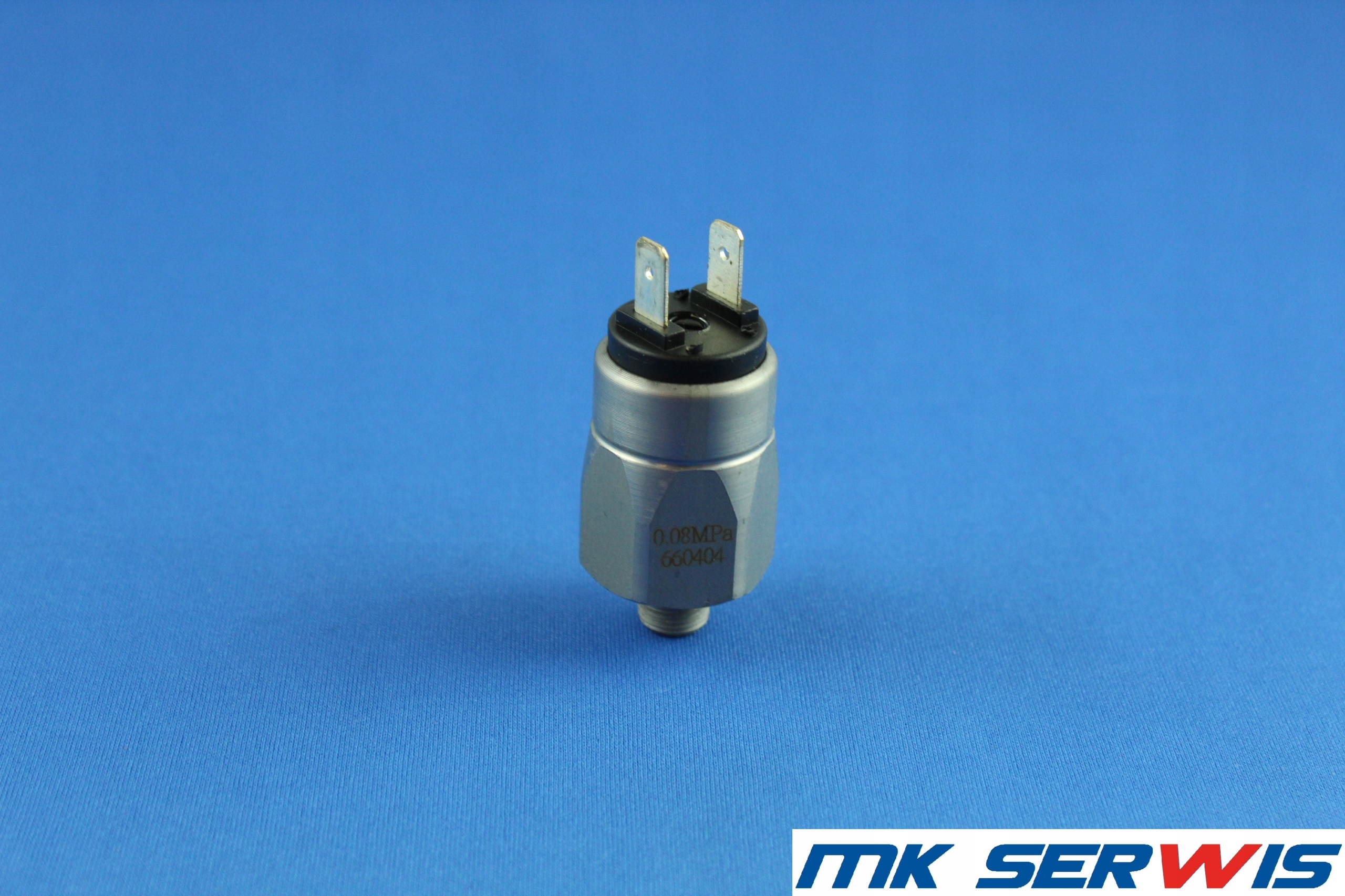 Czujnik ciśnienia oleju CUMMINS 660404