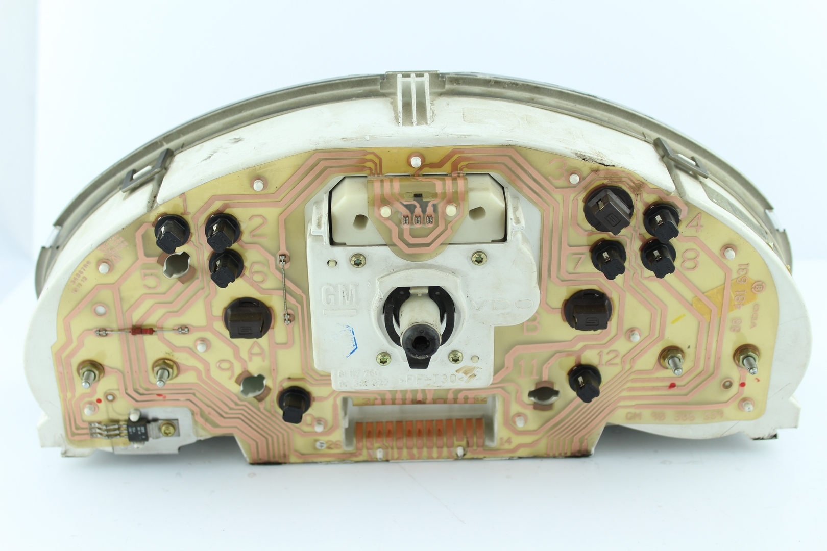 dials PREDKOSCIOMIERZ OPEL CORSA B 81117761 VDO