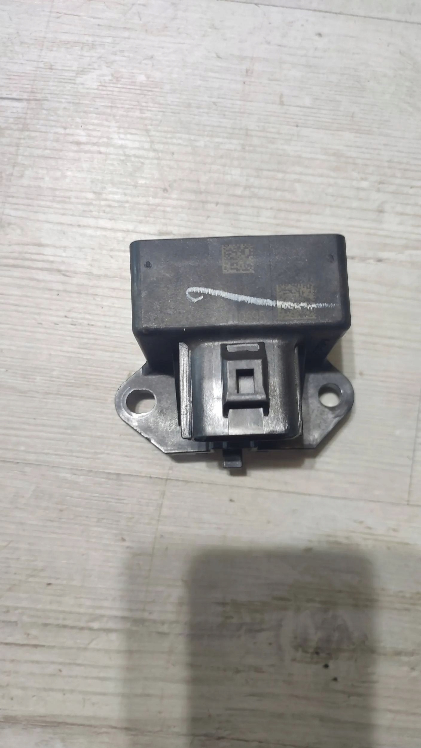 Ford Mondeo MK5 16r 2.0TDCi control unit module