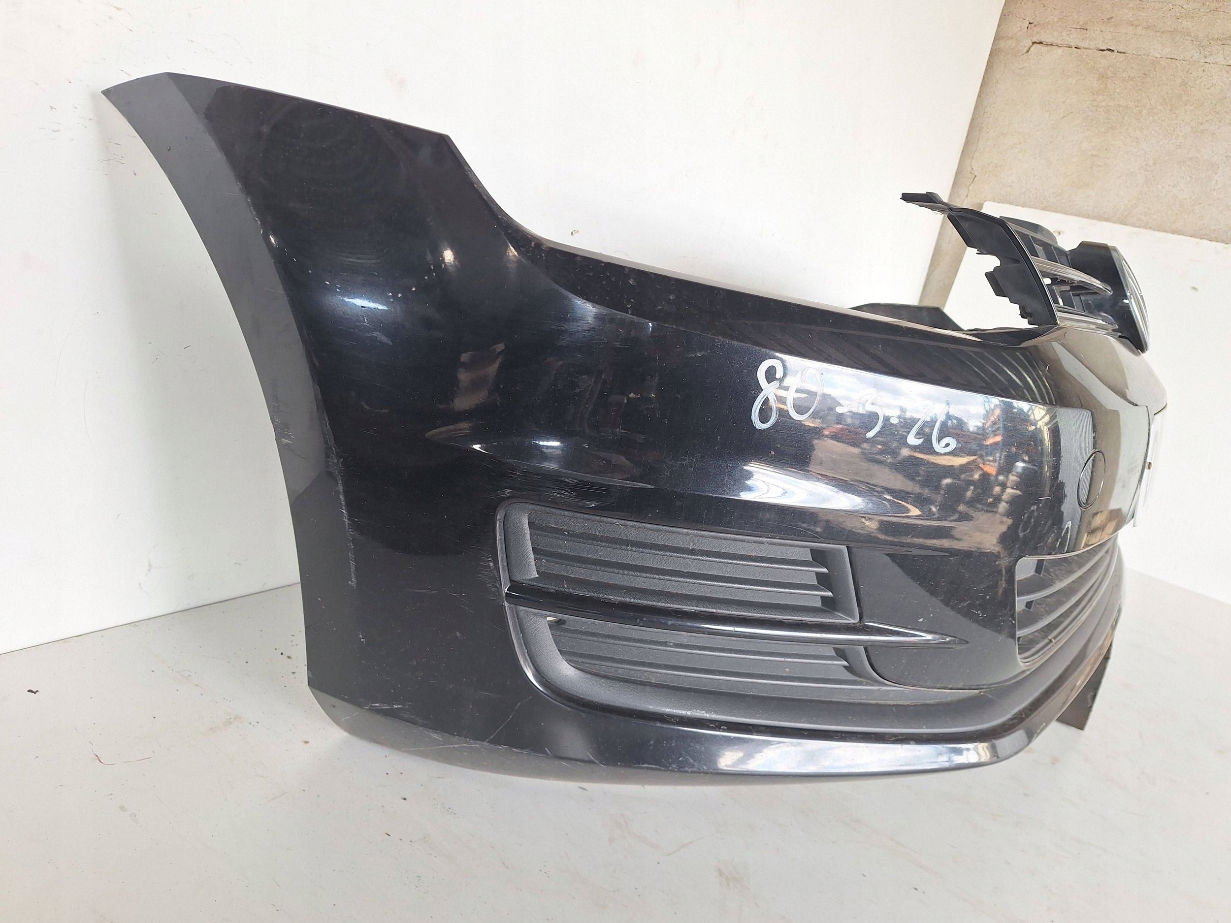 VOLKSWAGEN GOLF VII 12-16 bumper + grille 5G0807221