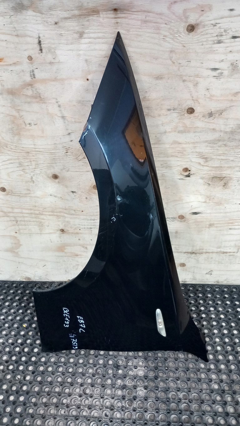 BMW E87 КРИЛО ПЕРЕД ЛІВИЙ 475/9