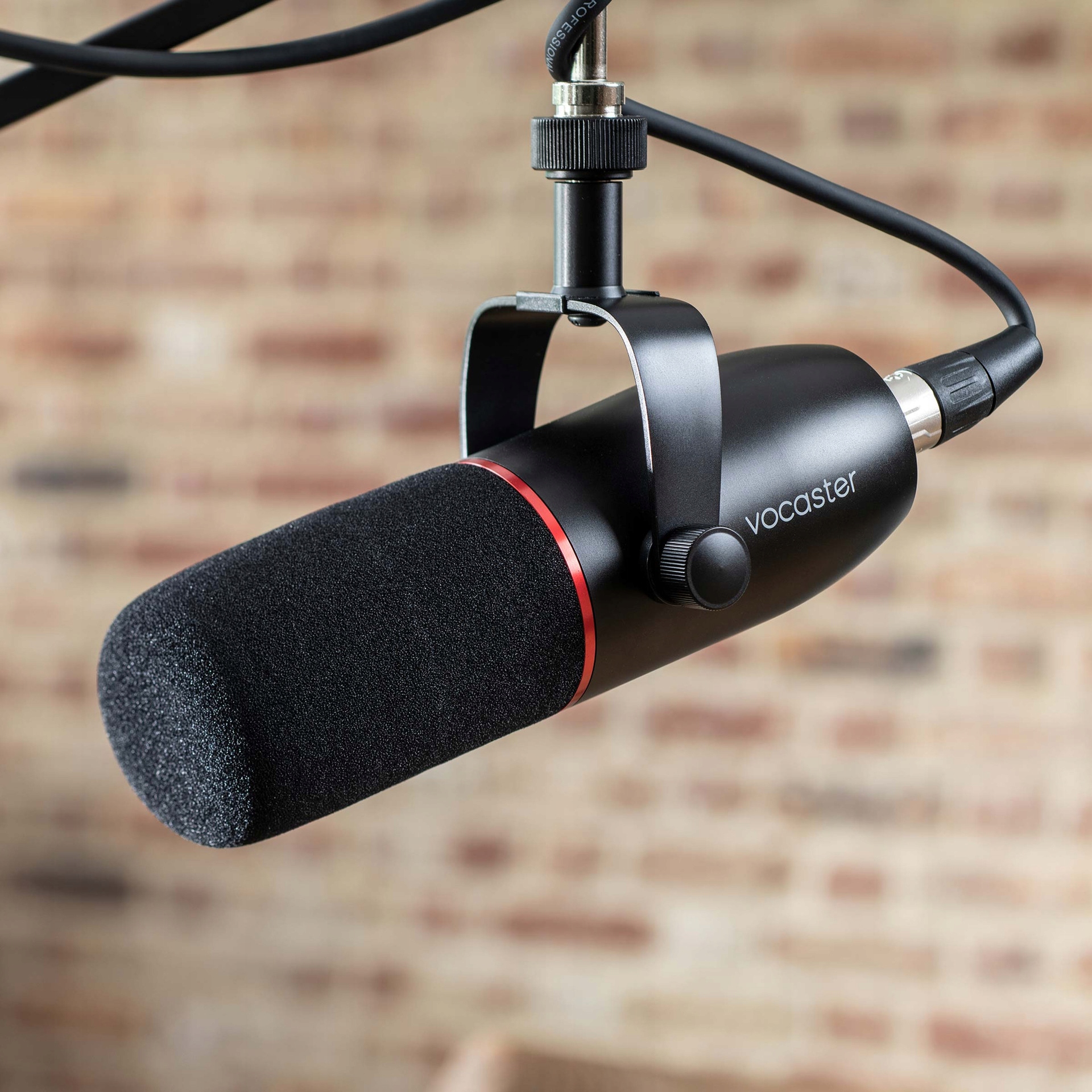 Zestaw do podcastu FOCUSRITE VOCASTER STUDIO TWO | interfejs, mikrofon Kolor czarny