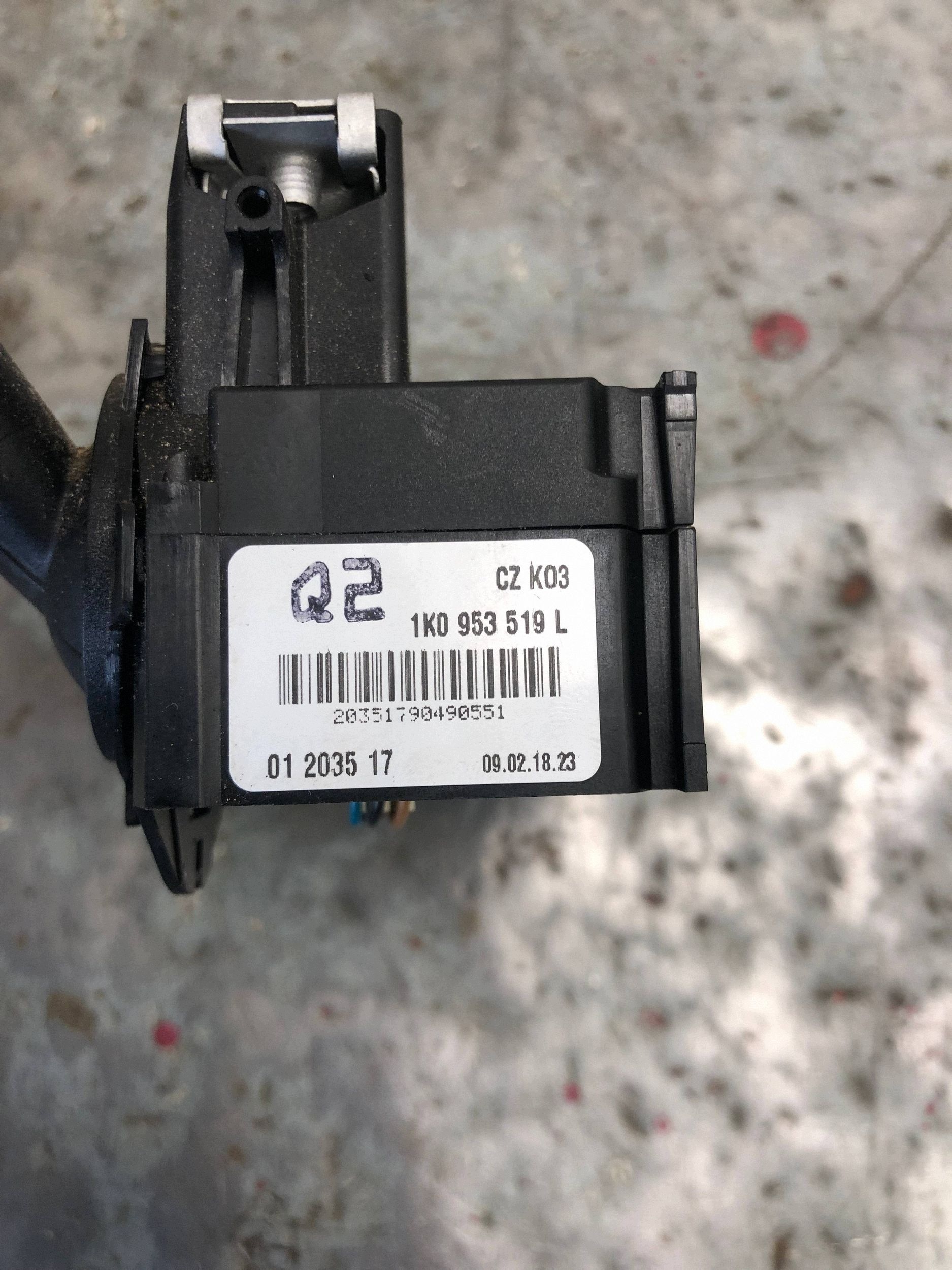 páčka stieracov pravá SKODA OCTAVIA MK2 1K0953519L