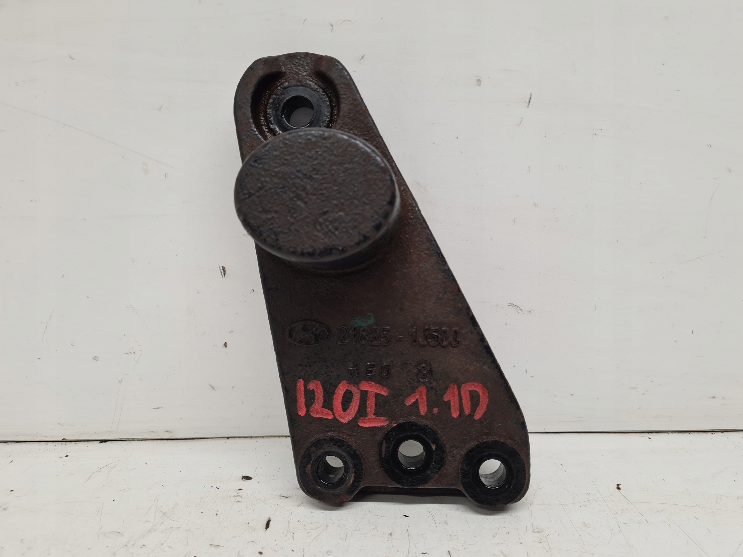 HYUNDAI I20 LIFT 1,1CRDI engine mount right 2012-14R