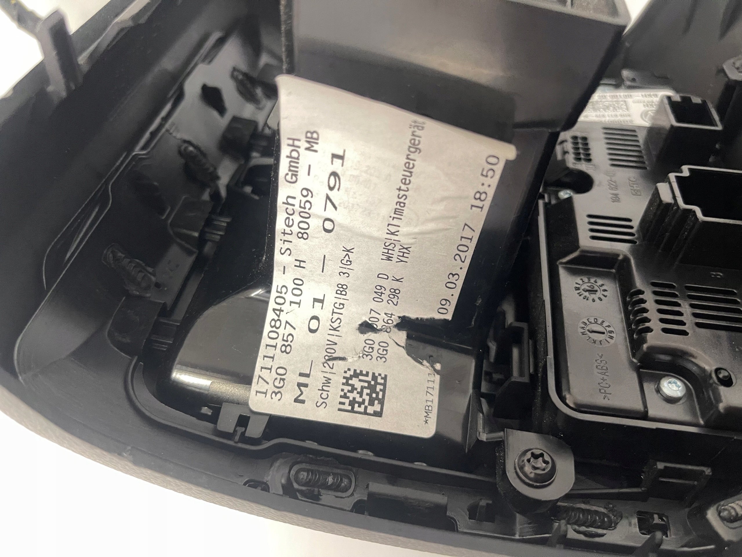 grid air conditioning devices TUNELU control unit VW PASSAT B8 5Q0907155C 3G0864298K