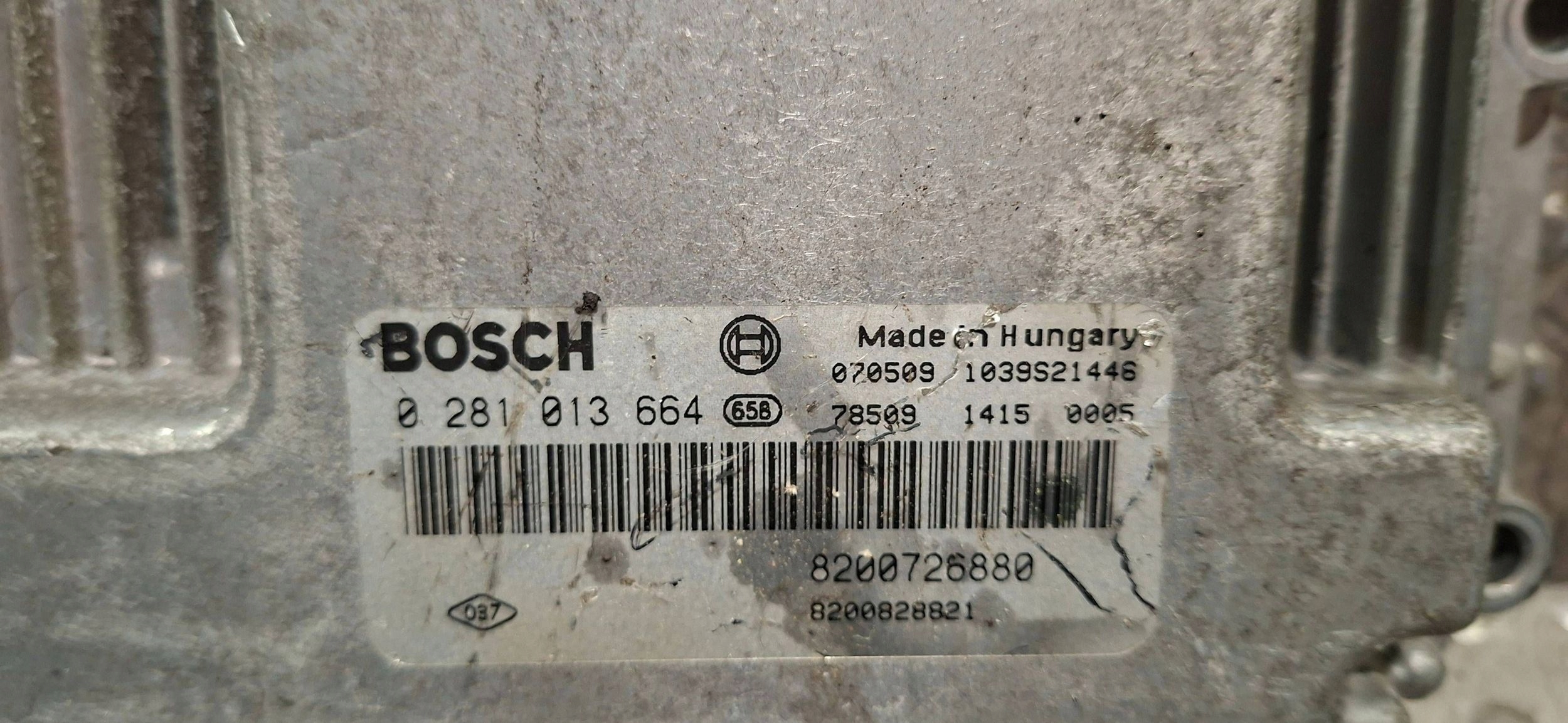 computer 0281013664 8200726880 8200828821 RENAULT LAGUNA 2.0 DCI