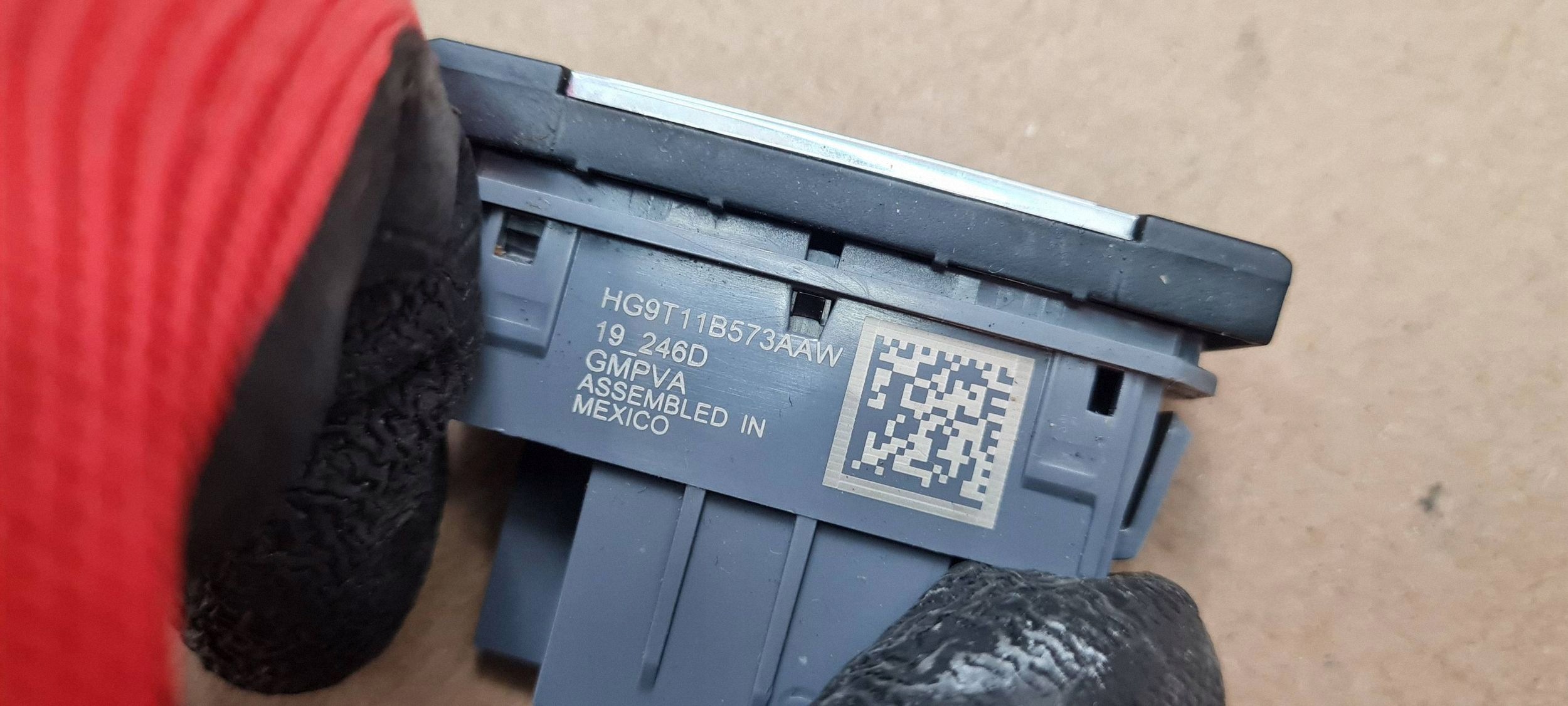 Ford Edge II 2020 ST LIFT switch SYSTEMU START STOP HG9T11B573AAW