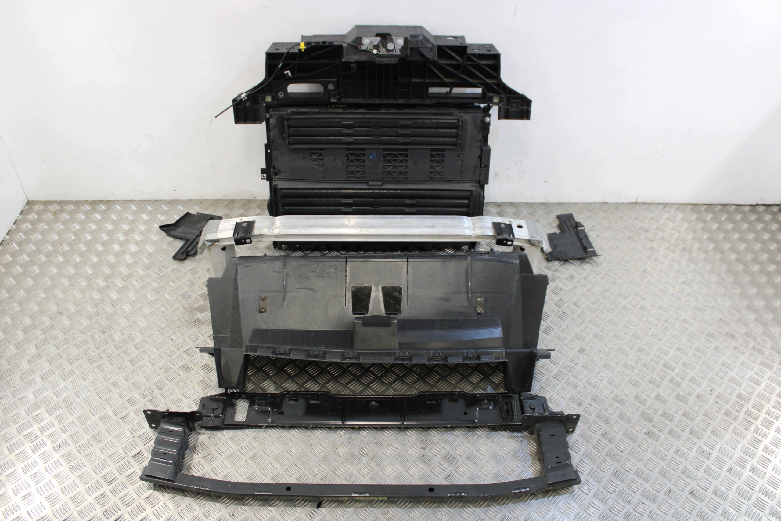 support panel for radiators front radiator pillar CITROEN BERLINGO IV 4 2019 1.5 HDI