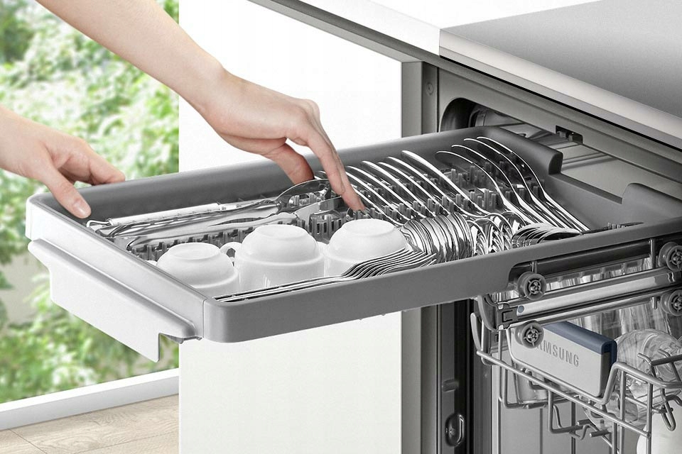 SAMSUNG Zmywarka 45cm wolnostojąca DW50R4070FS/EC Szerokość produktu 44.9 cm