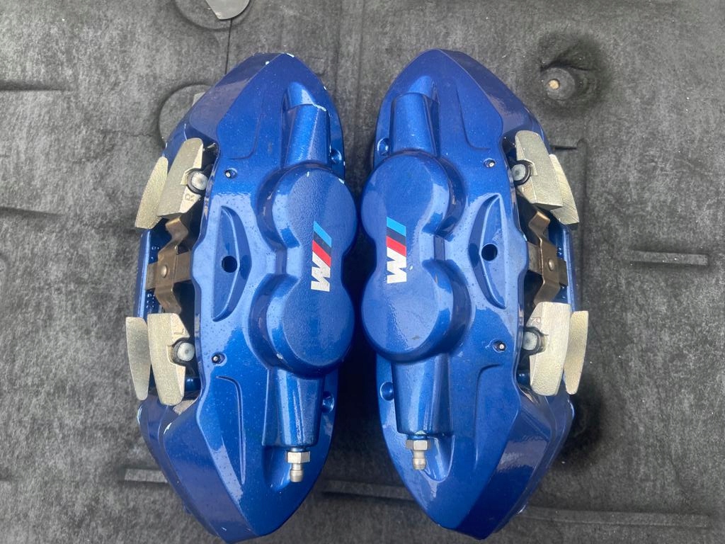 BMW440I - BMW F30 F31 F20 F32 F87 M4 тормозные суппорты передние M