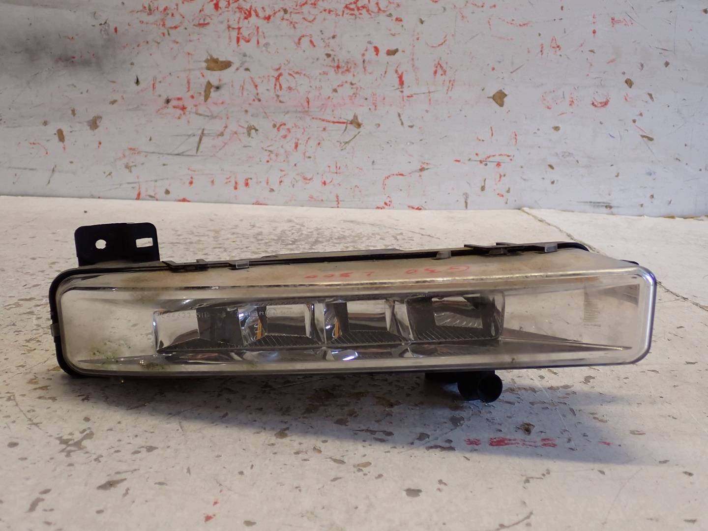 Nebelscheinwerfer links BMW 5 G30 G31 2018- 7349132