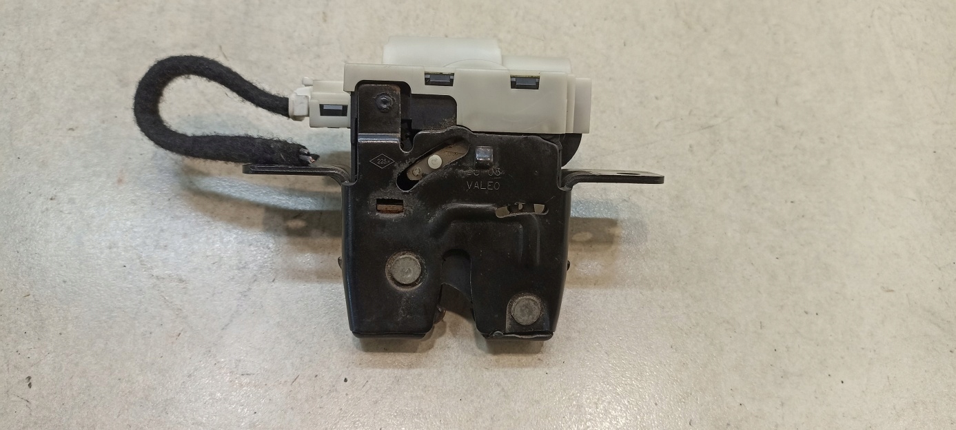 lock bonnet boot MEGANE II 1.5 DCI 8200076240