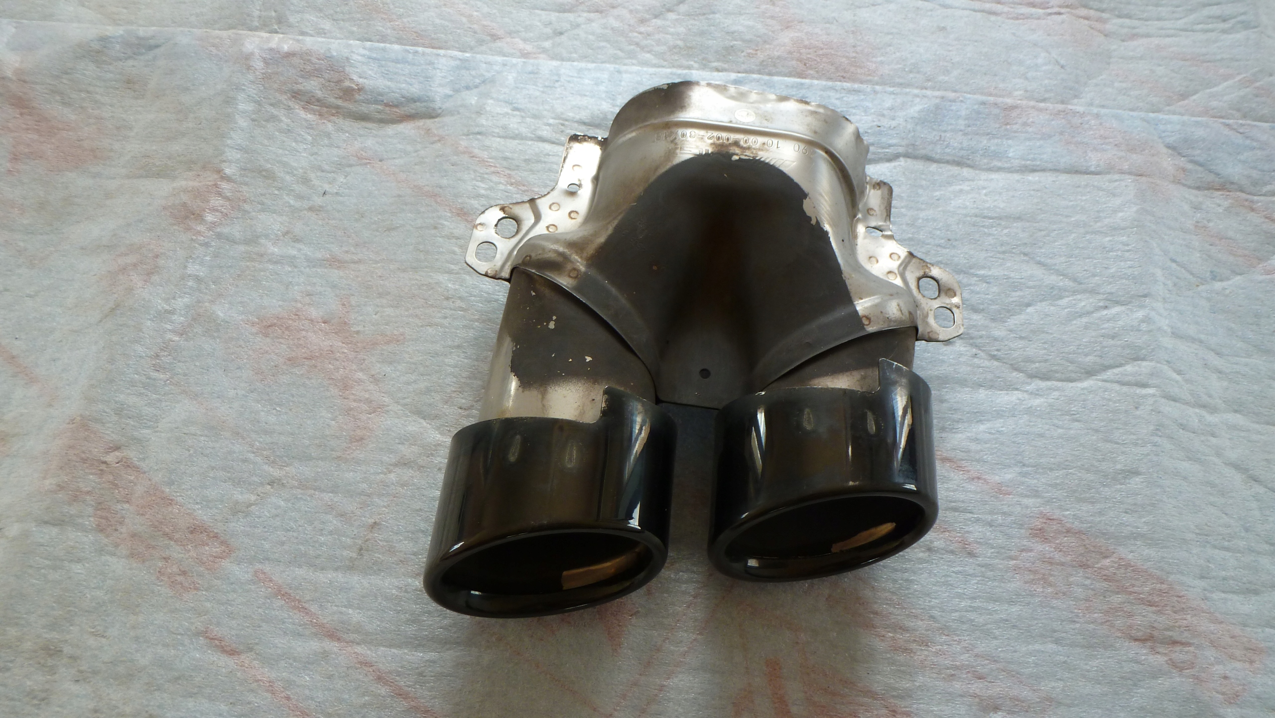 MERCEDES C-Клас наконечник вихлопу лівий a0004901000