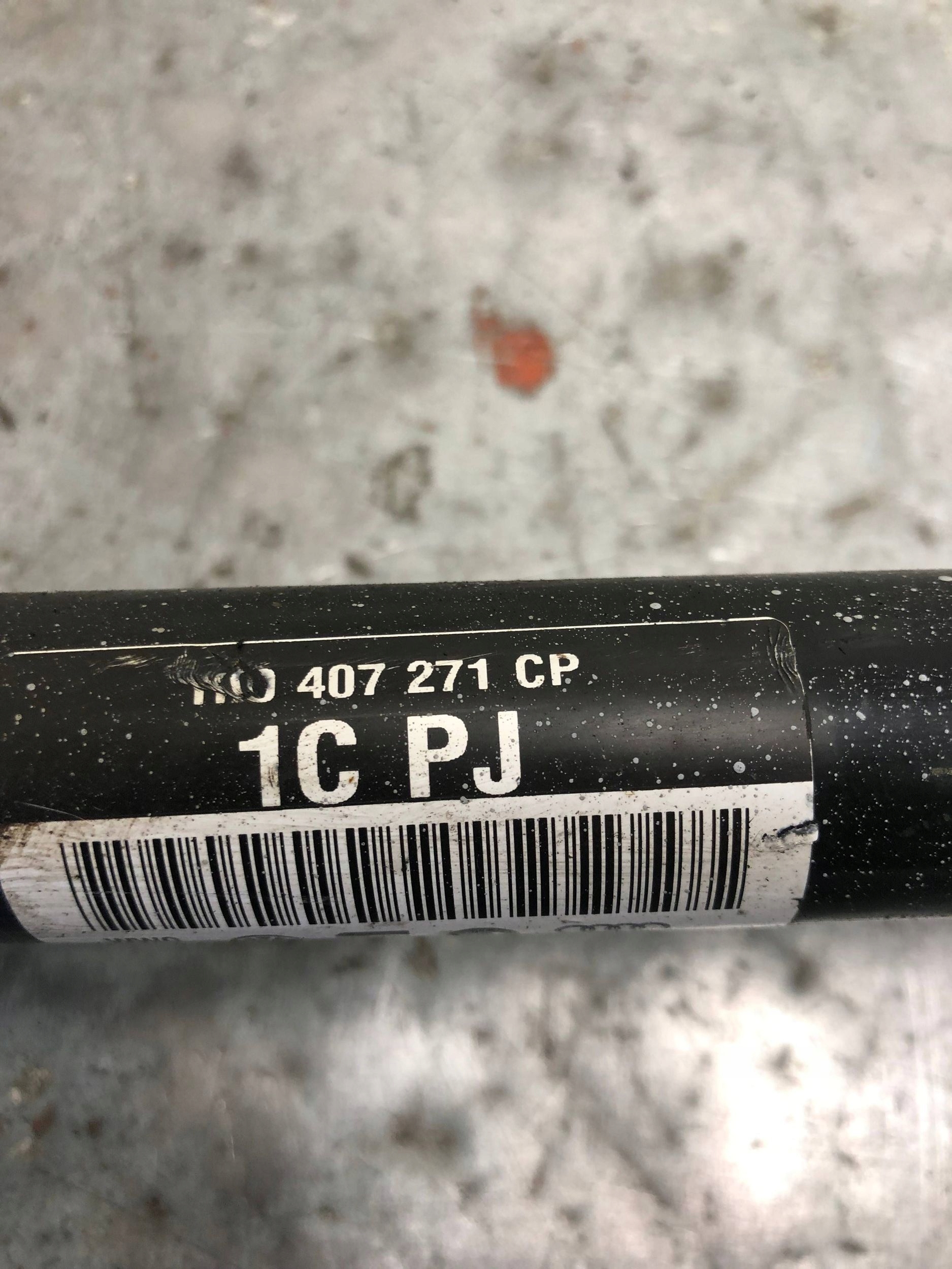 semi-axis left VW GOLF VI 1K0407271CP