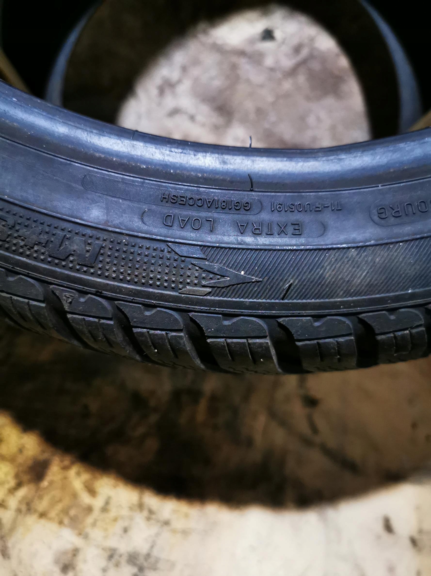tyres winter GOODYEAR EAGLE ULTRA GRIP 245/40 R18 97V RUN FLAT EXTRA LOAD