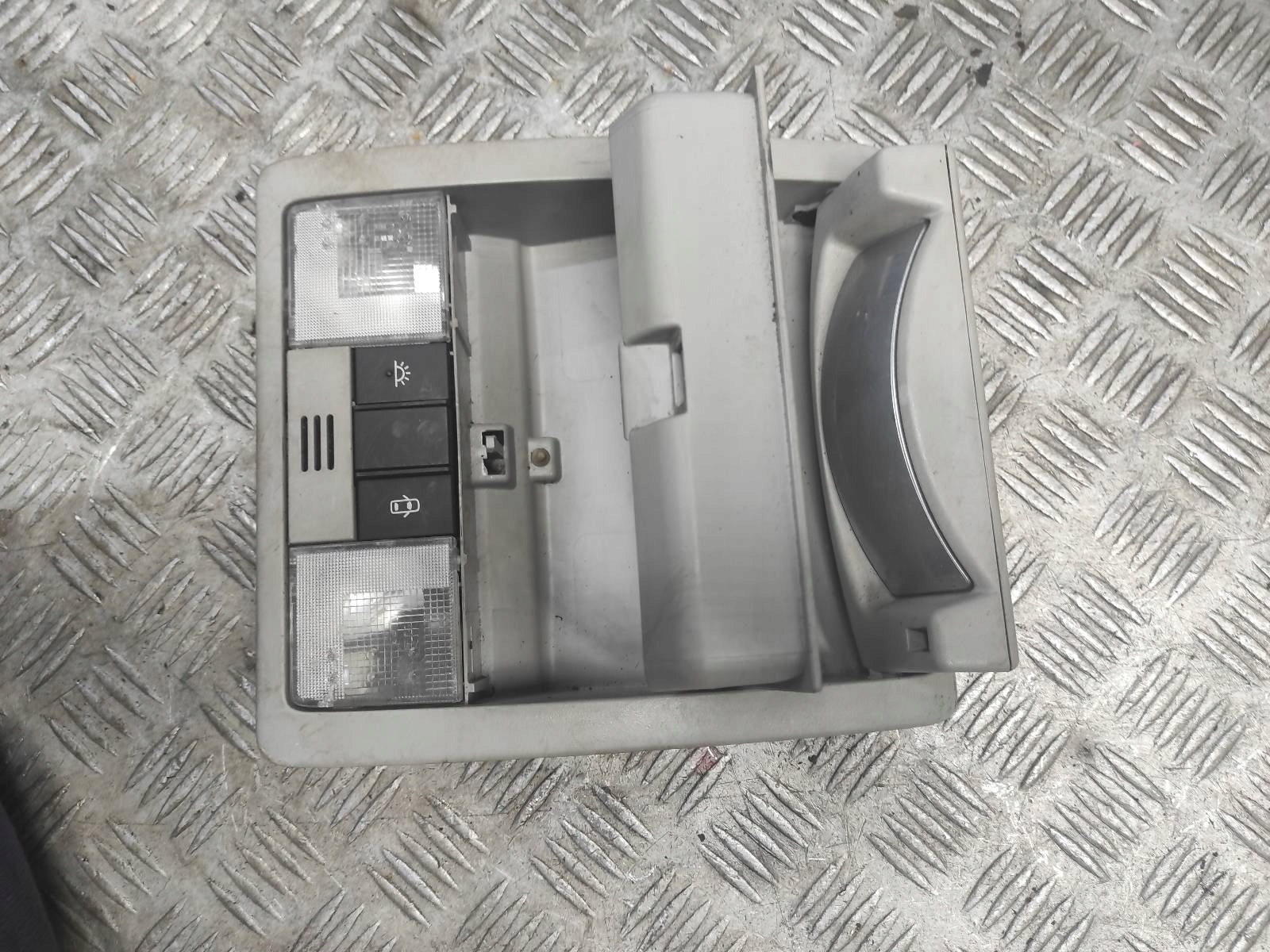 FANALE CIELO INTERNO TOYOTA VERSO e LIFT