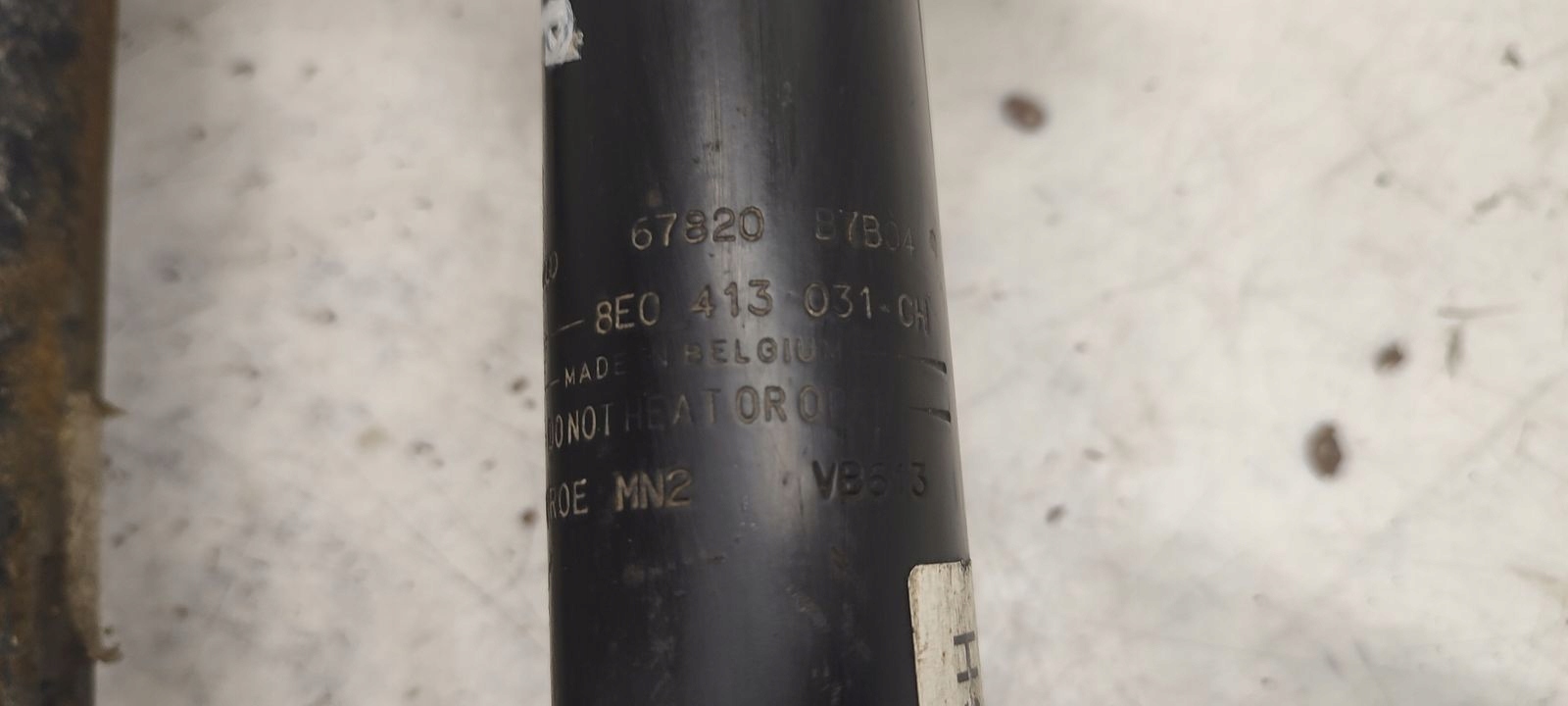 shock absorber spring front sususpension Audi A4 B6 sedan 2,0 FSI