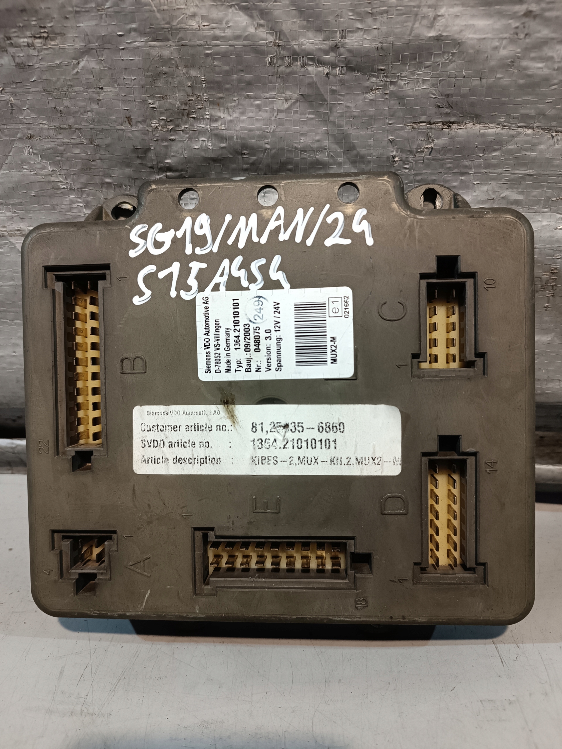 MAN AUTOBUS control unit MUX2-M 1364.21010101 048075 VERSION 3.0