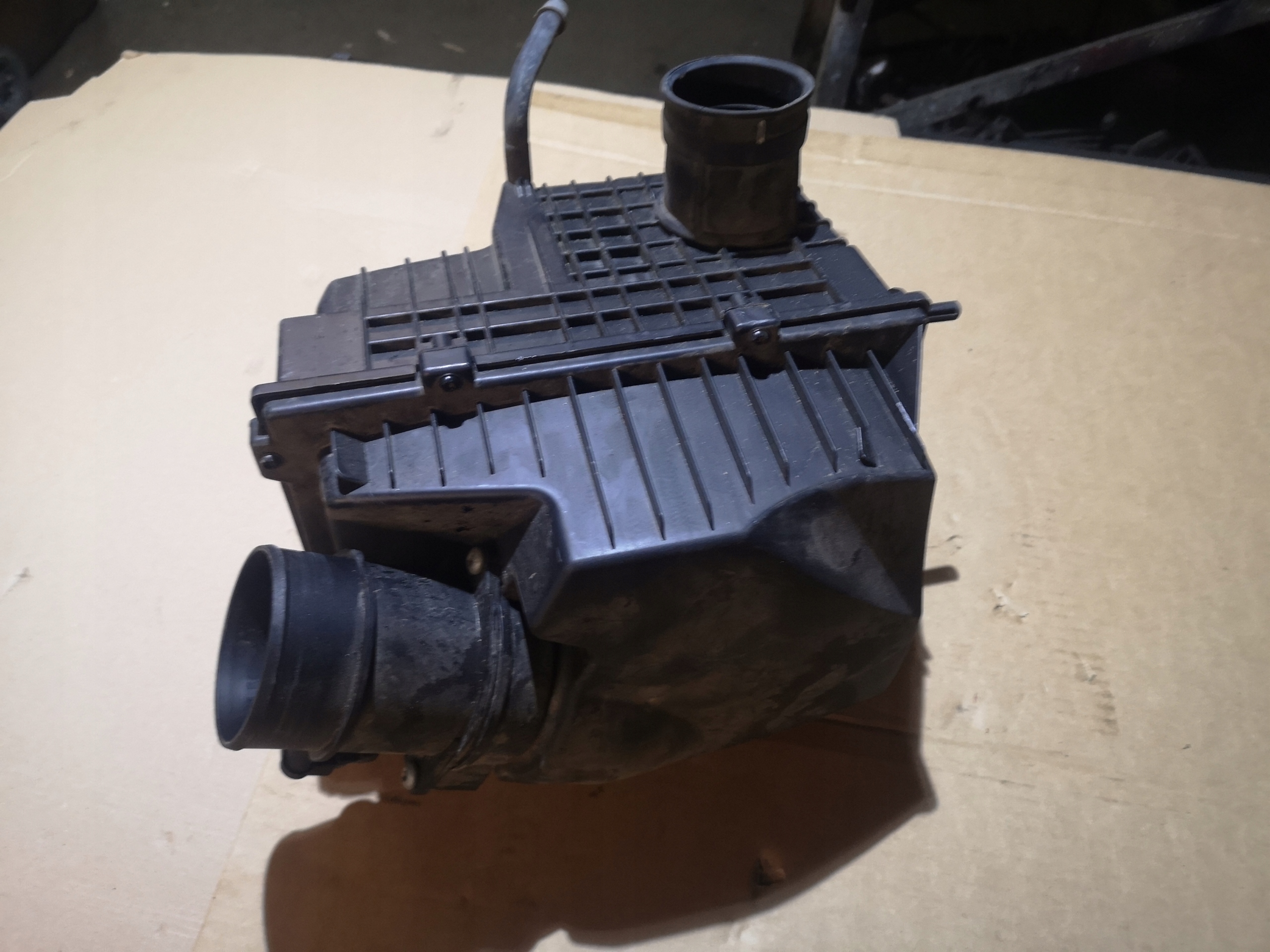 КОРПУС ВОЗДУШНОГО ФИЛЬТРА MASTER IV 2.3 165008632R