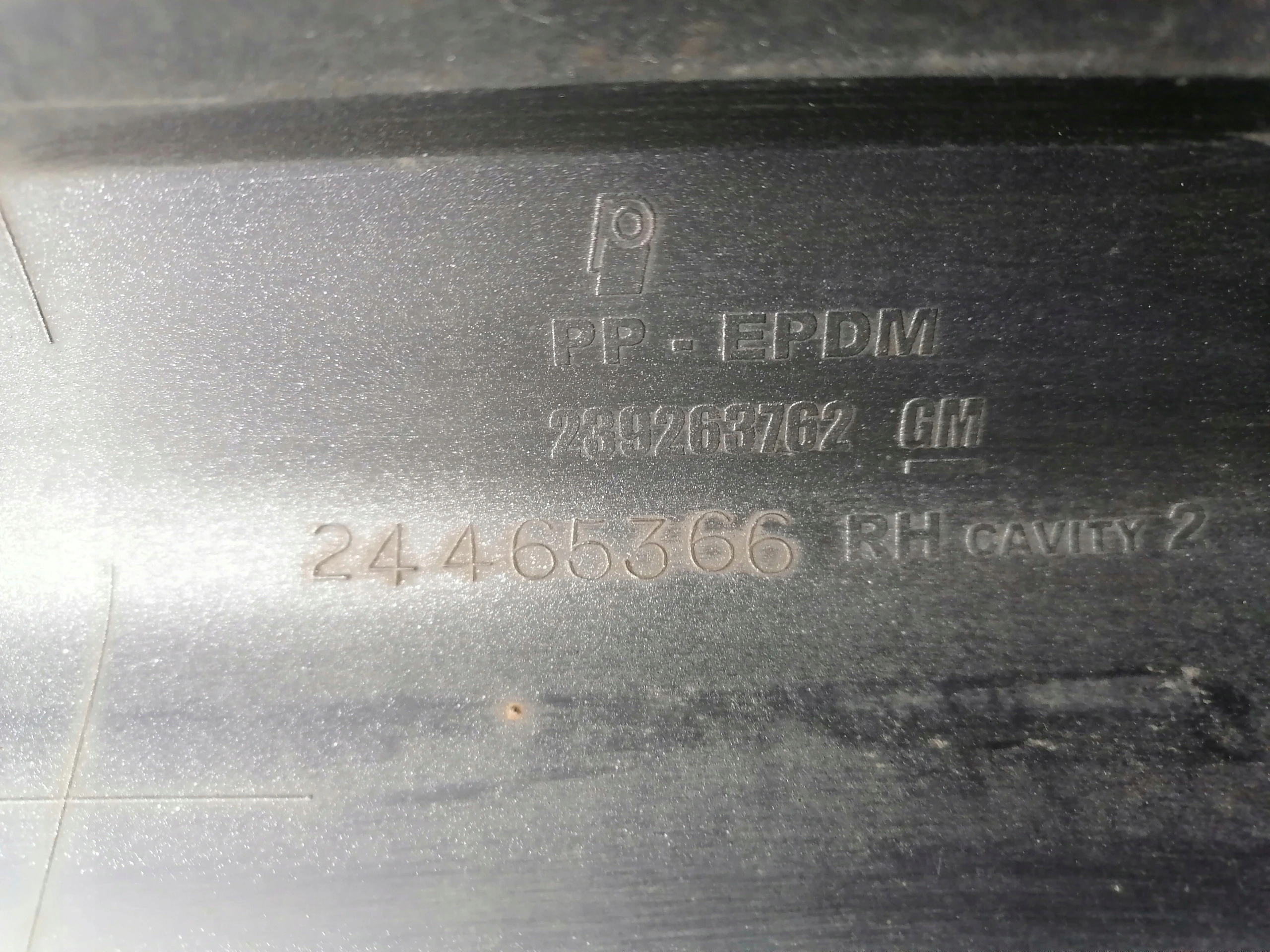 opel oe 24465366 молдинг порога