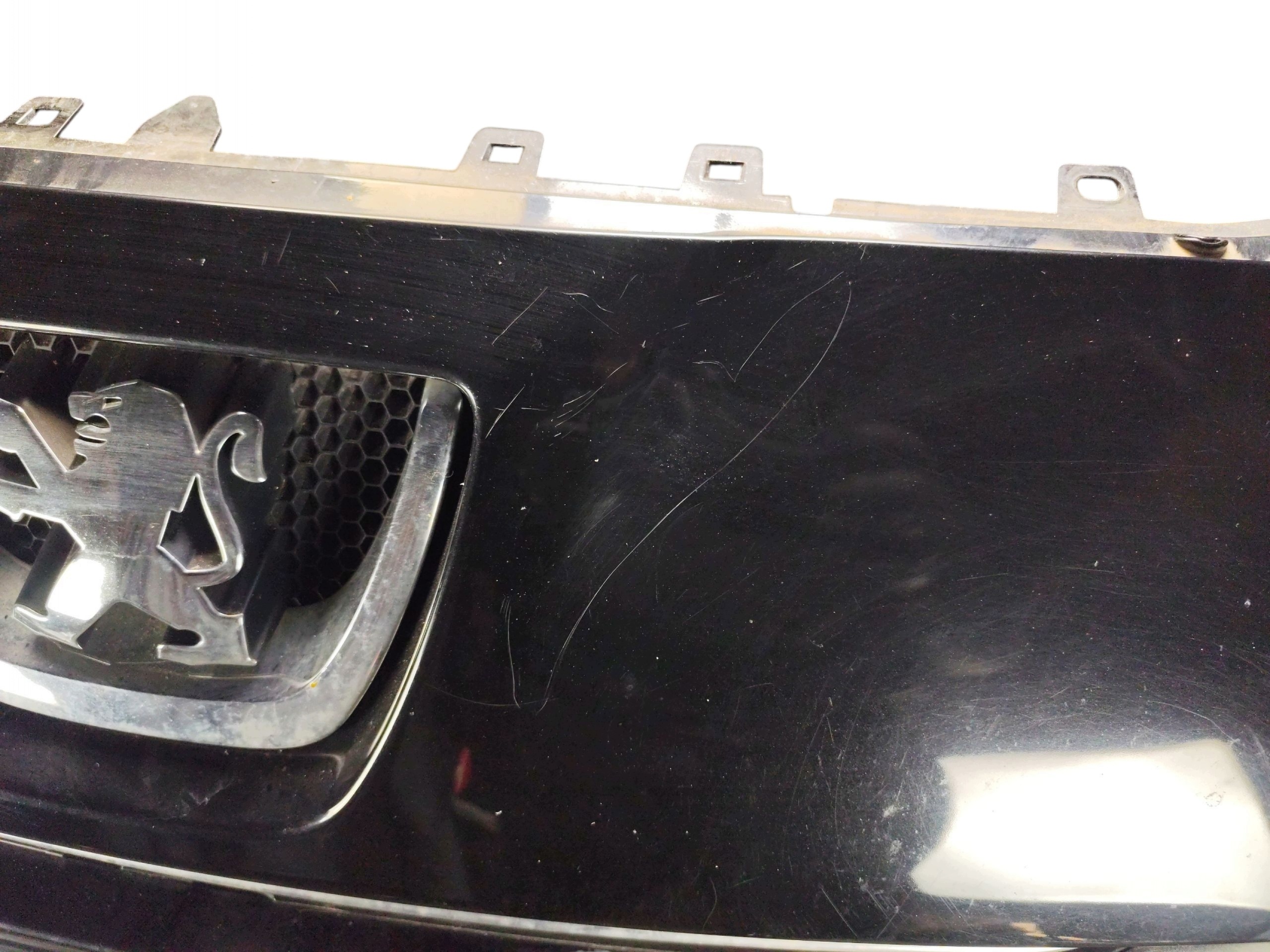 bumper front complete PEUGEOT 5008 and LAK: KTVD (09-13)
