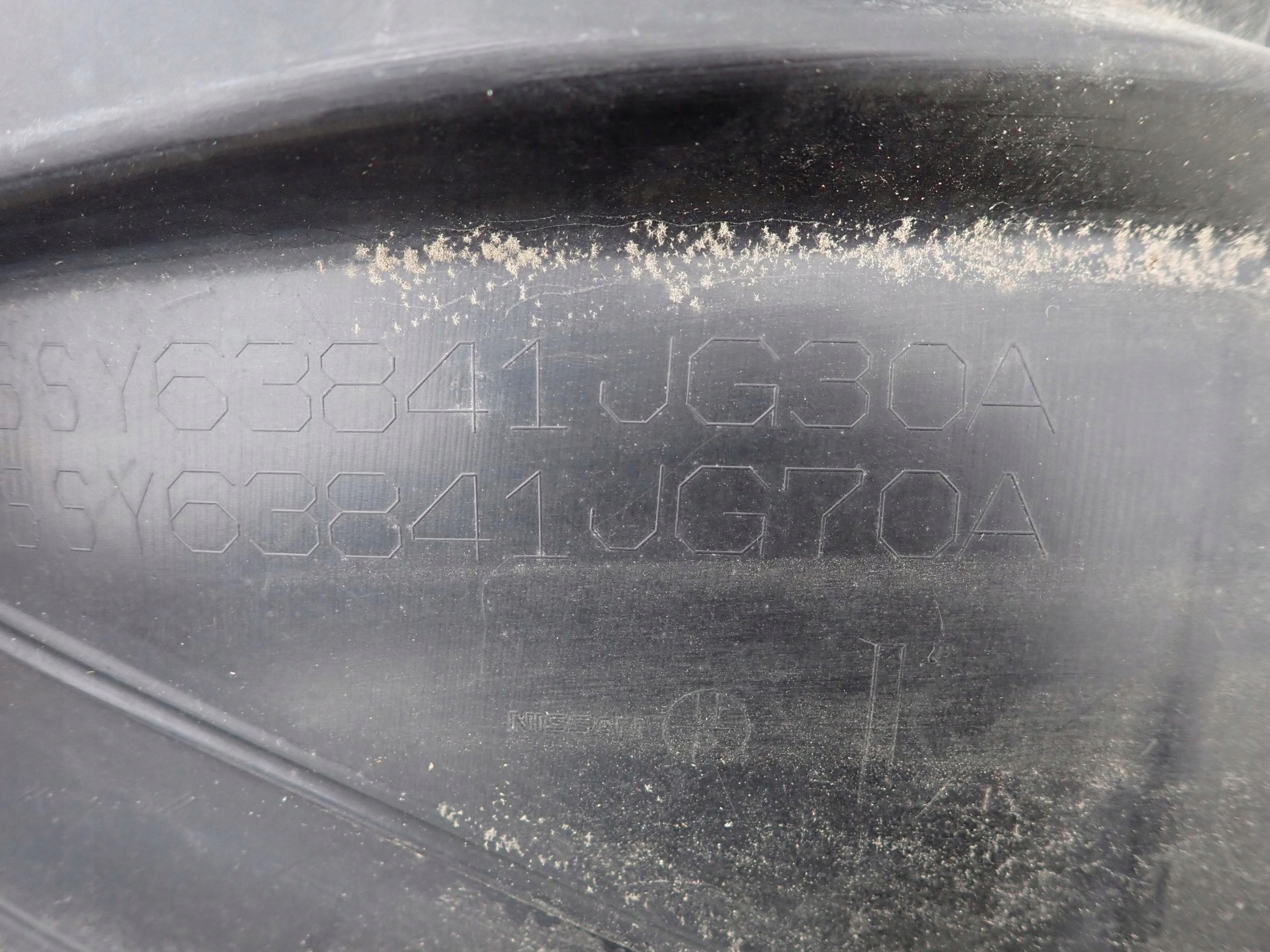 NISSAN X-TRAIL II T31 08-13 mudguard left front