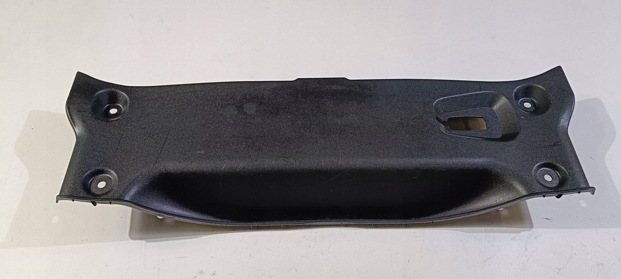 front panel cover rear part of the rear boot upholstery Nissan 370z cabrio 2009