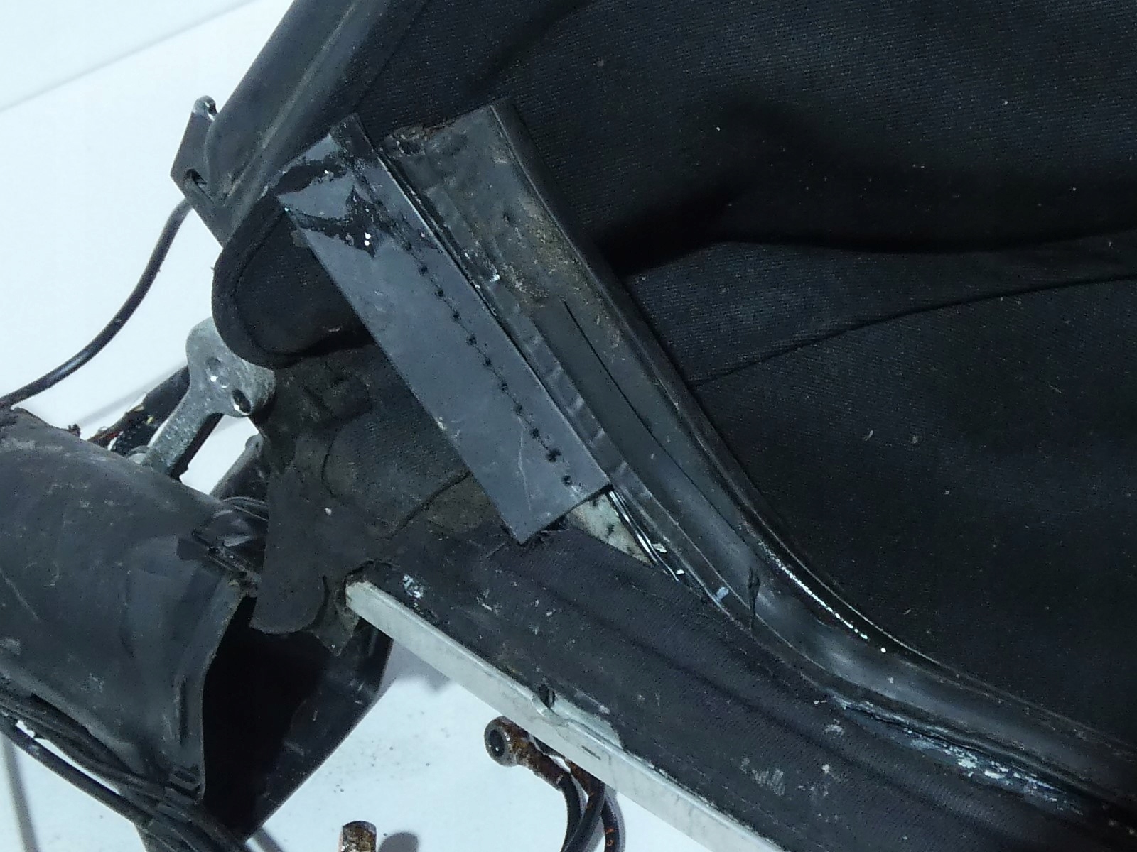 roof MATERIALOWY support SKLADANY side window BMW Z4 E85