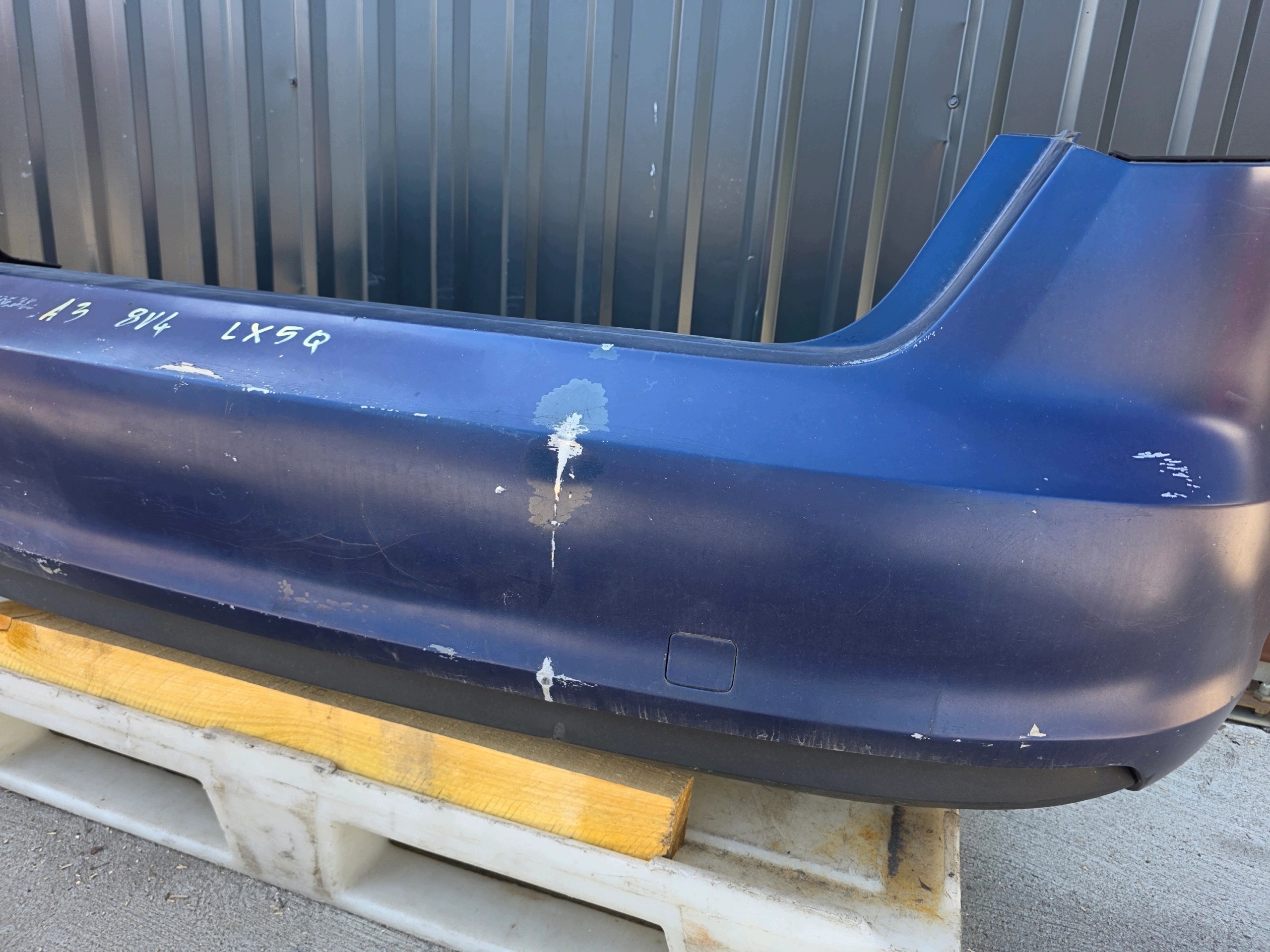 bumper rear part AUDI A3 8V SPORTBACK 5 door LX5Q complete !!!